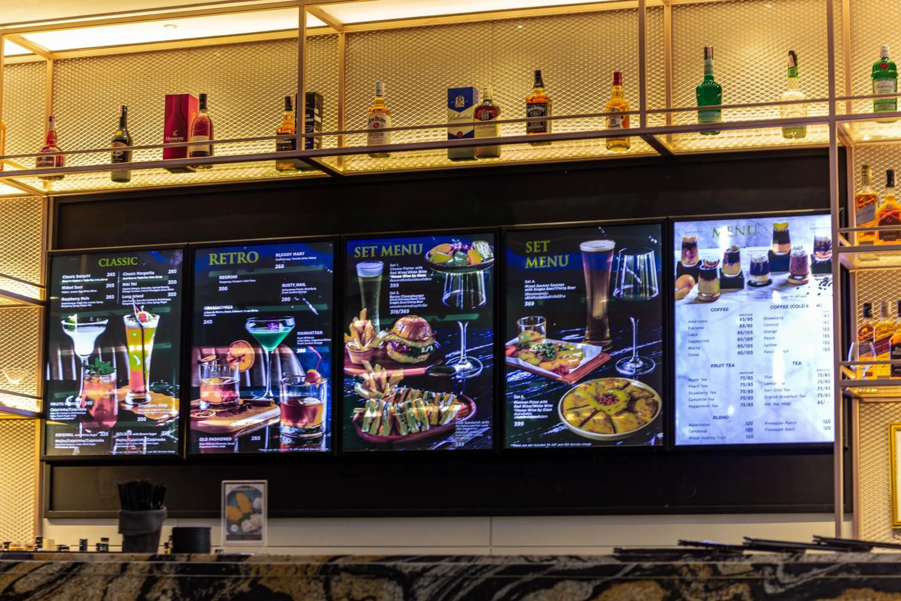 Food and drinks in Jasmine Grande Residence