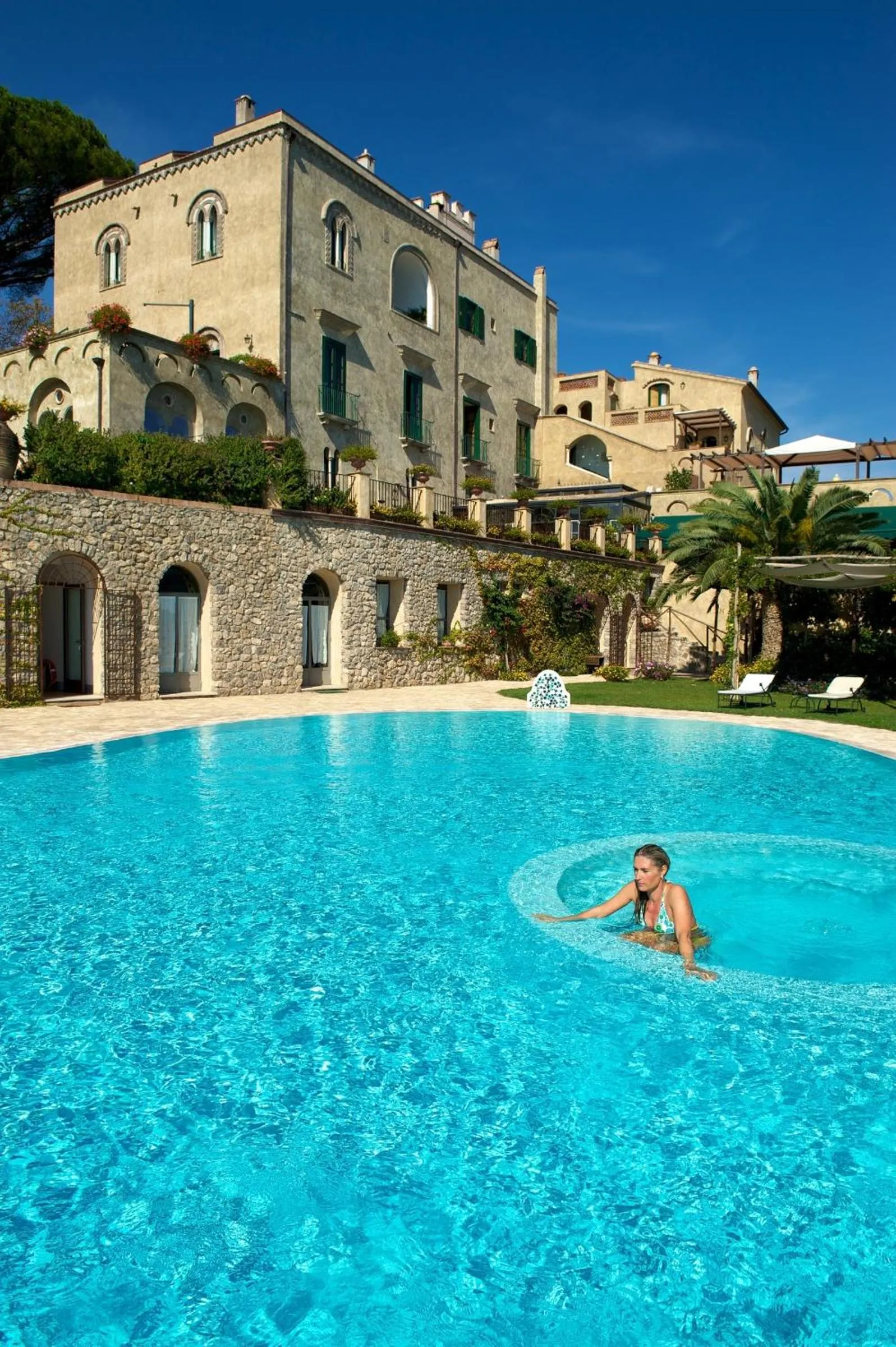 Property building in Hotel Villa Cimbrone