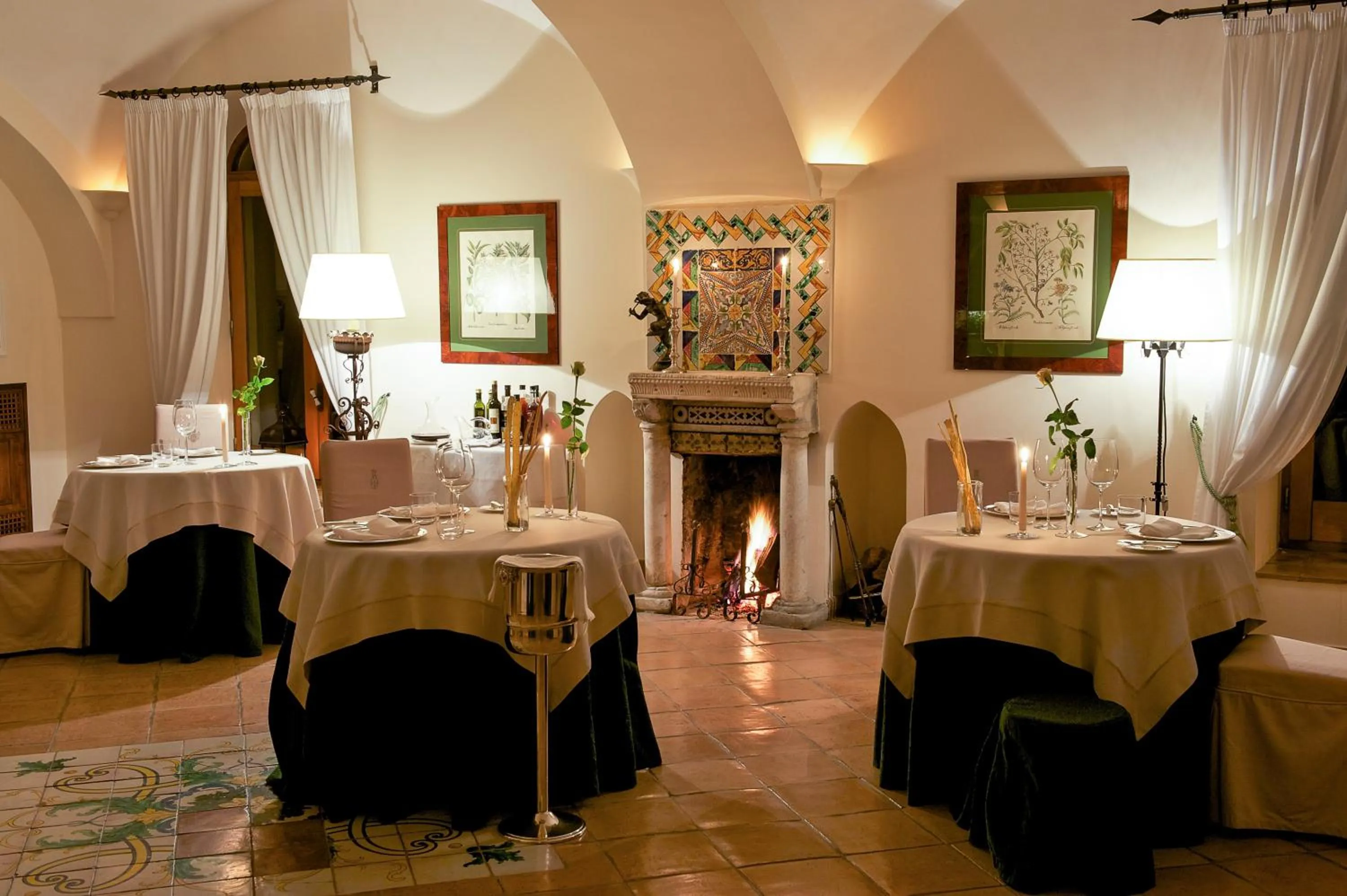 Restaurant/places to eat in Hotel Villa Cimbrone