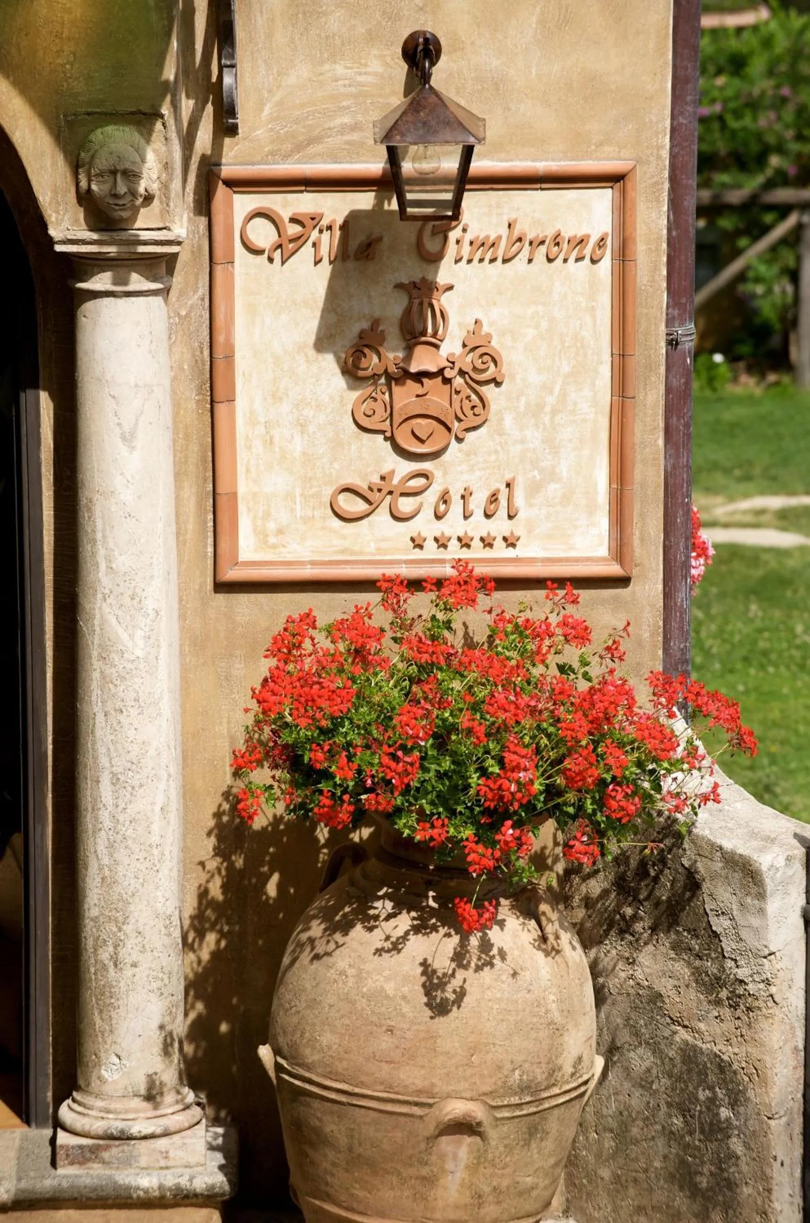 Facade/entrance in Hotel Villa Cimbrone