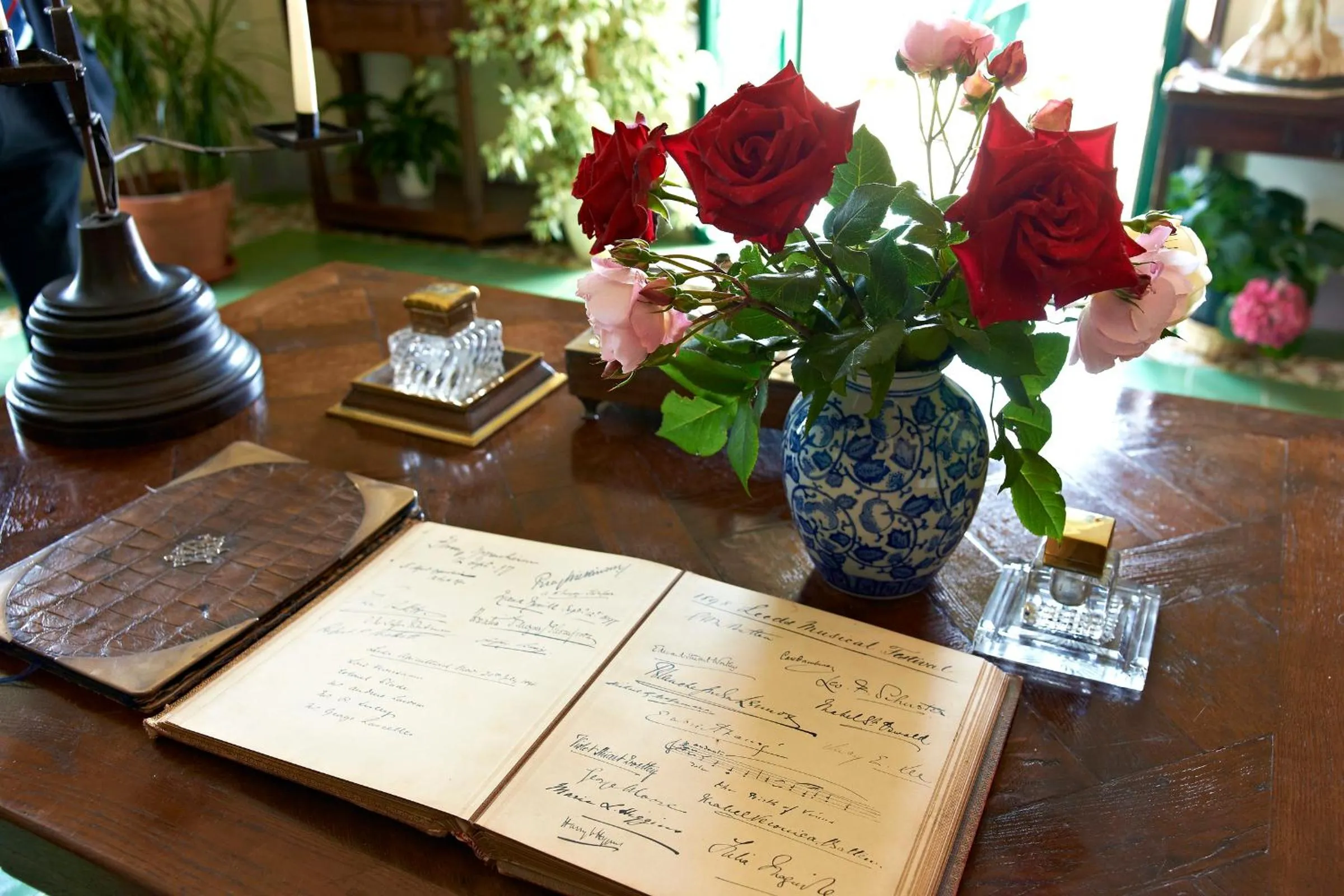 Decorative detail in Hotel Villa Cimbrone