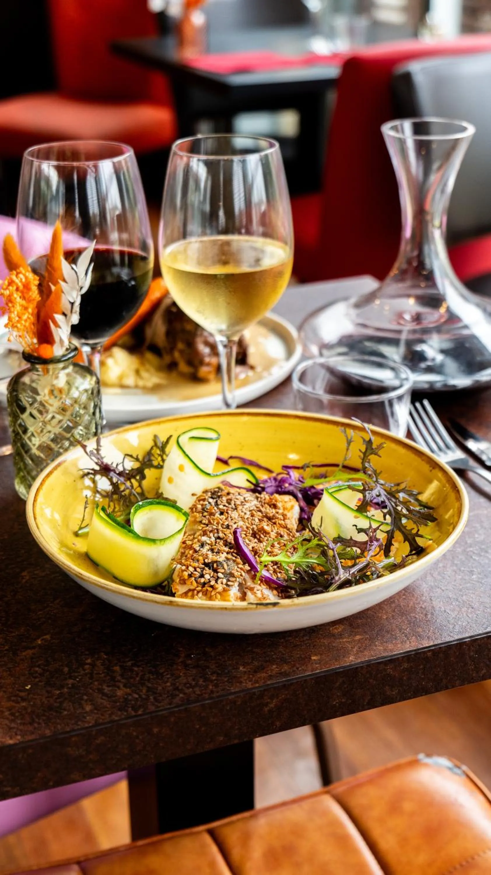 Food and drinks in Hôtel Les Genêts Bayonne