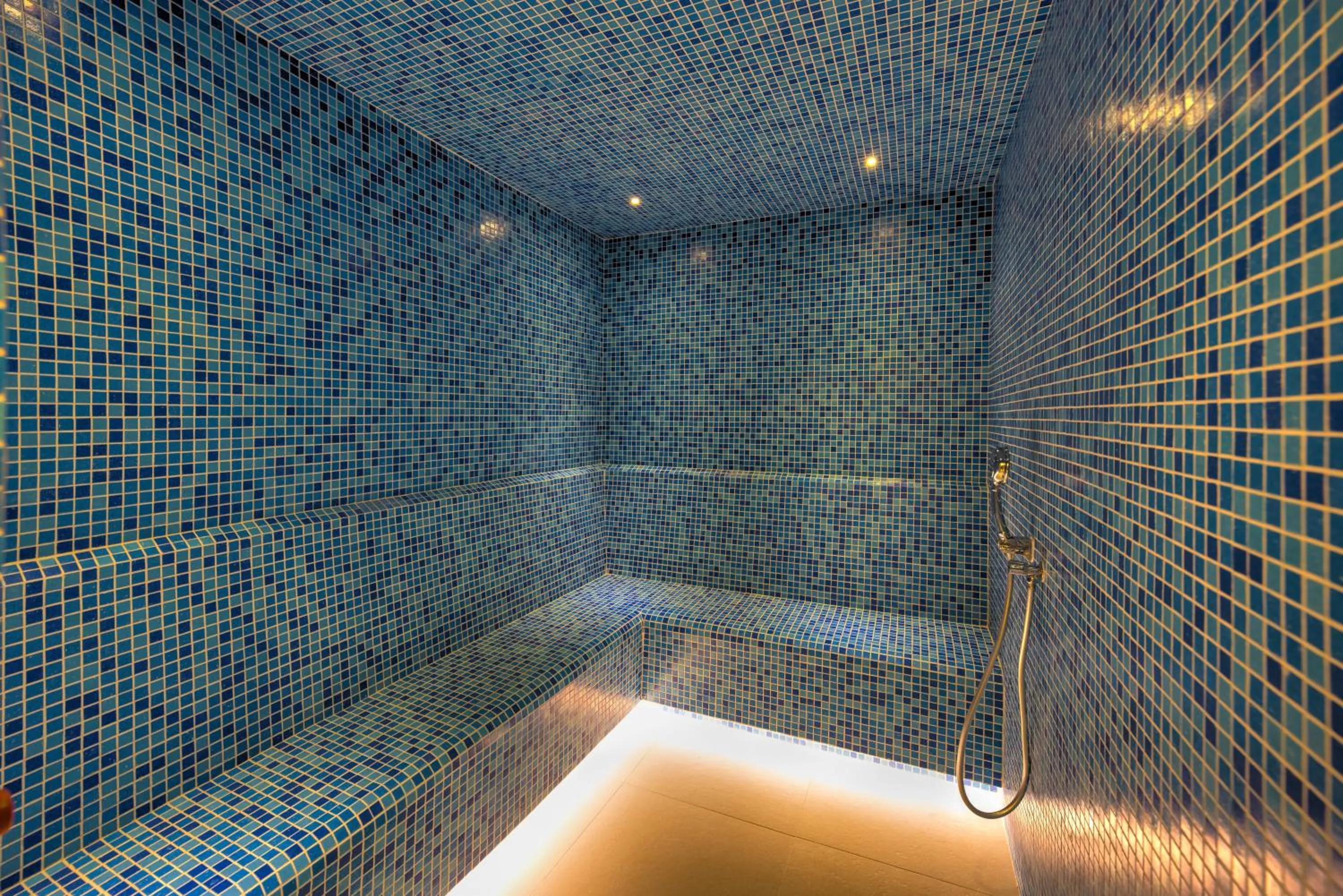 Spa and wellness centre/facilities in Crowne Plaza Duqm by IHG