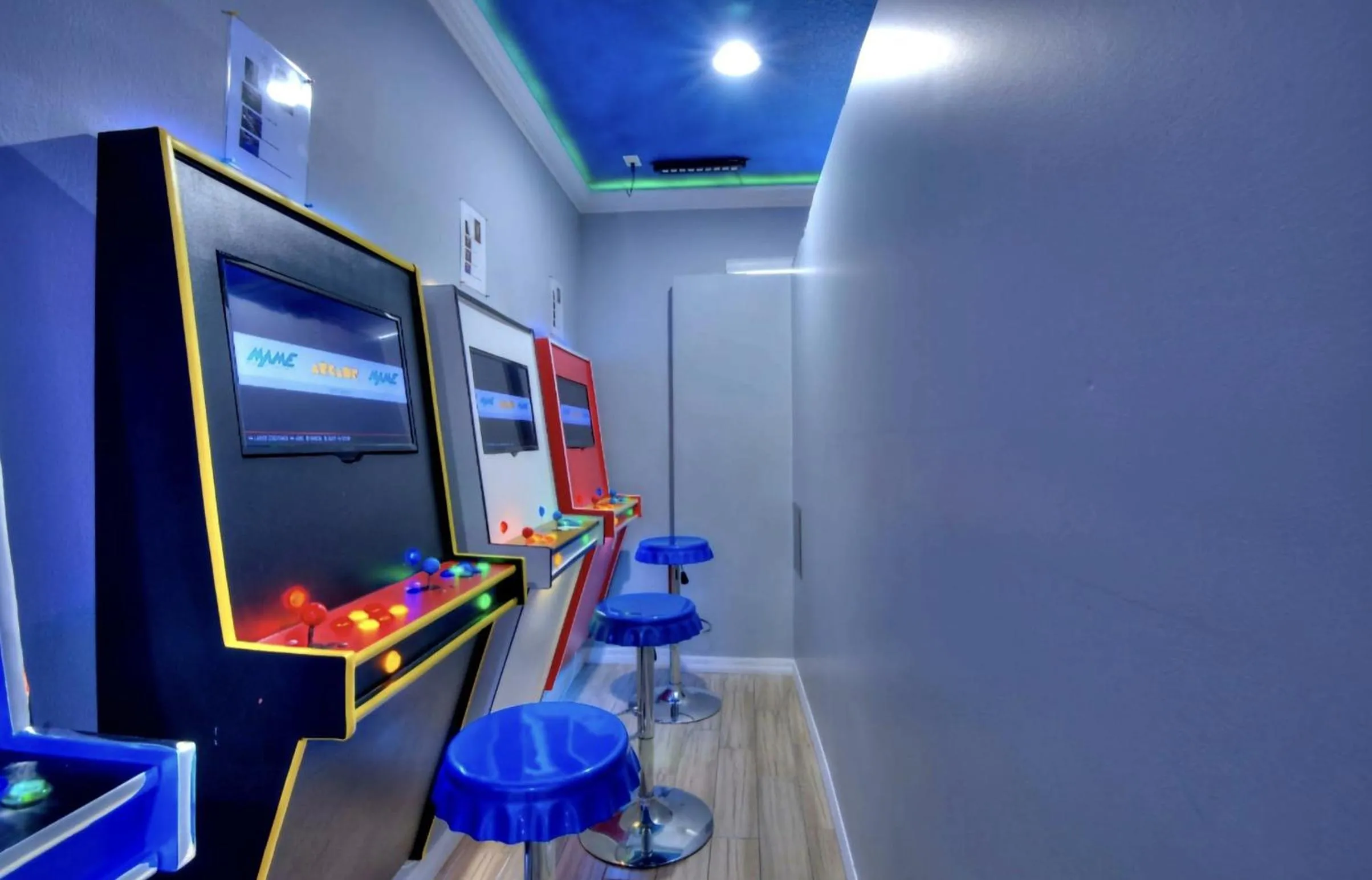 Dream Bowling Villa 14BR Heated Pool & Theater