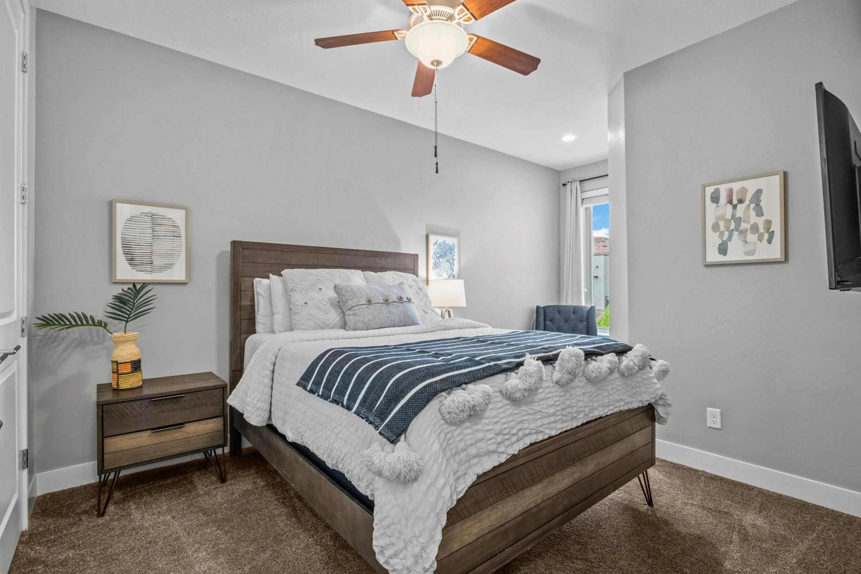 Bed in Entrada at Moab 421