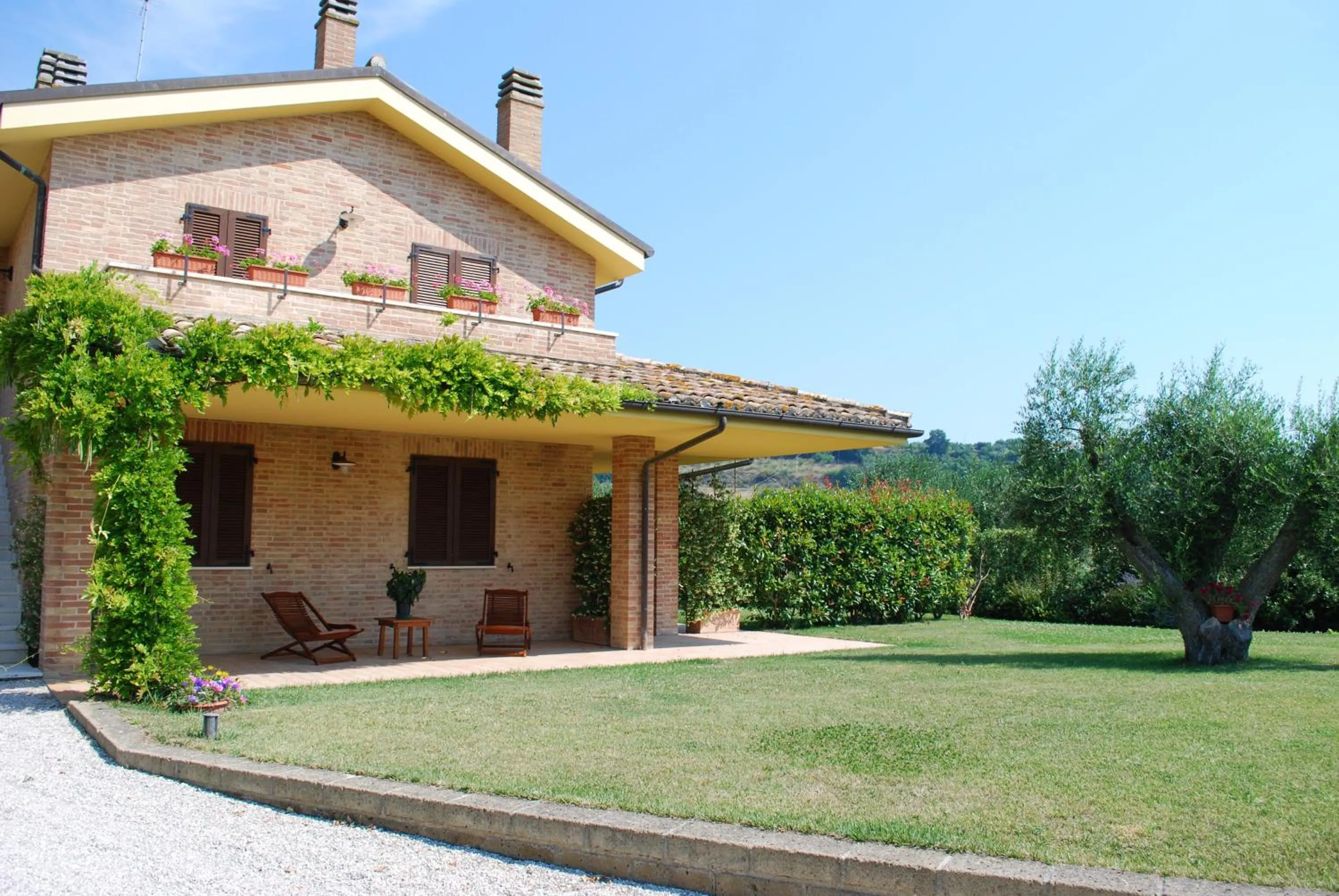 Garden in Cumana Blu Apartments