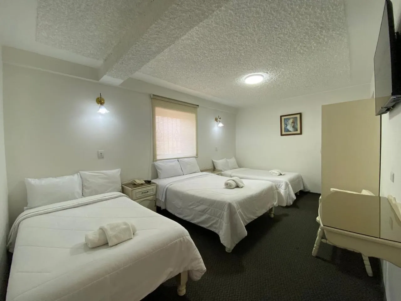 Bed in Hotel San Francisco INN