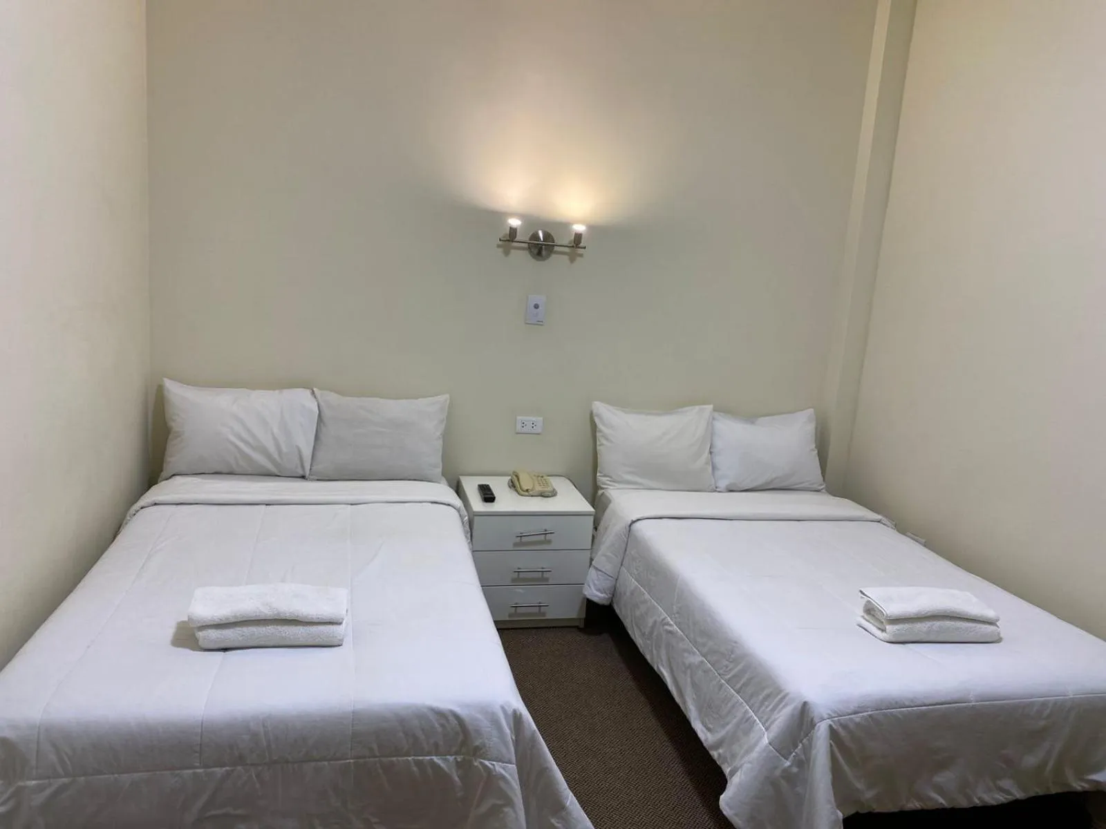 Bedroom, Bed in Hotel San Francisco INN