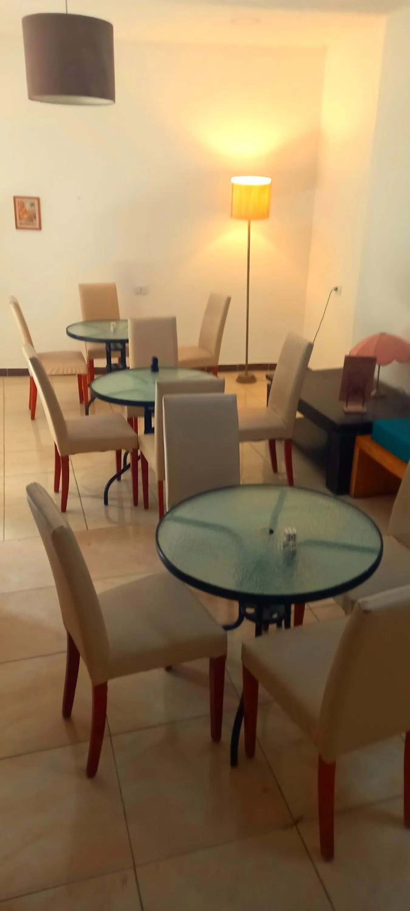 Restaurant/places to eat in Petra Town Check-Inn