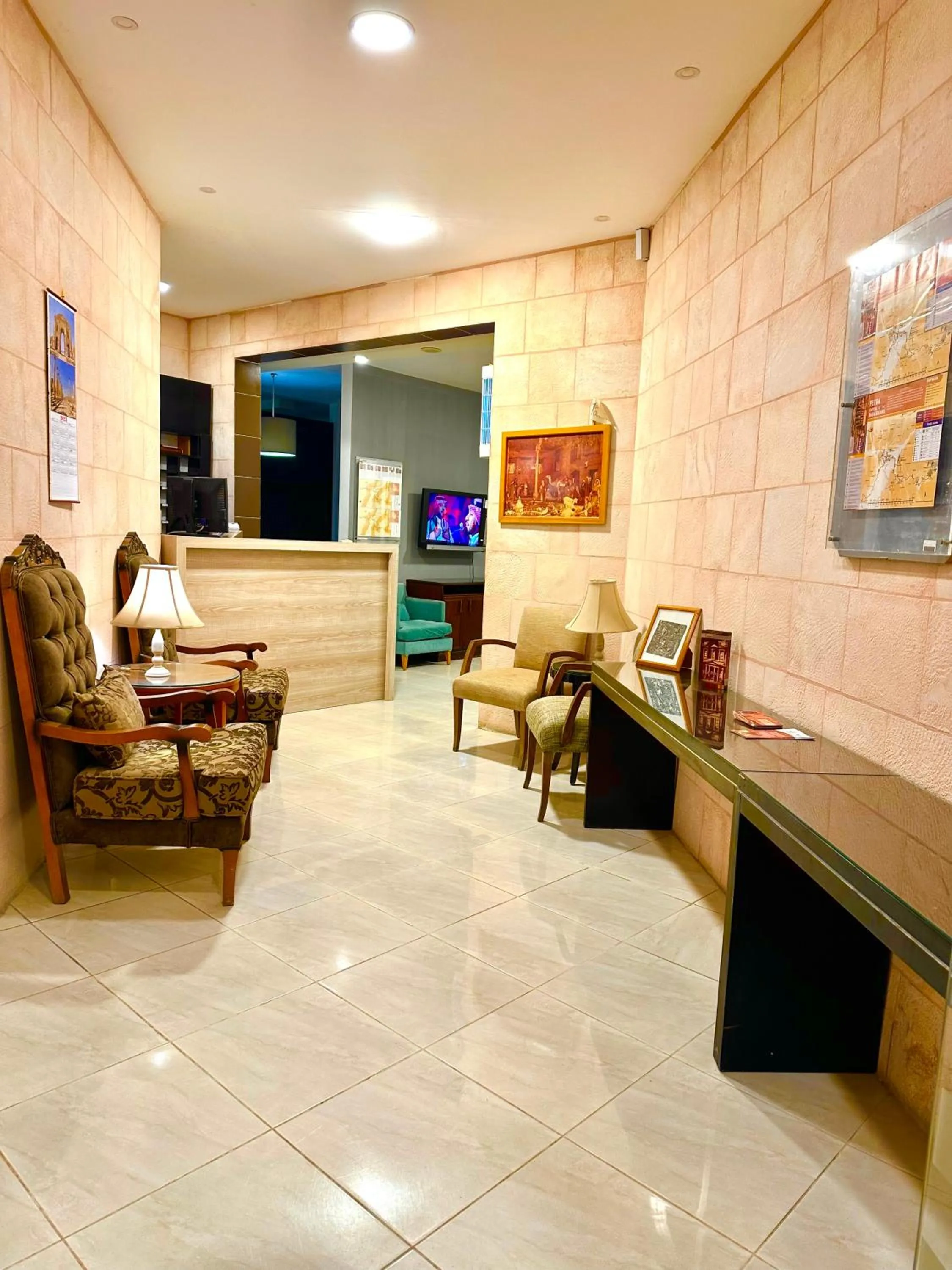 Property building in Petra Town Check-Inn