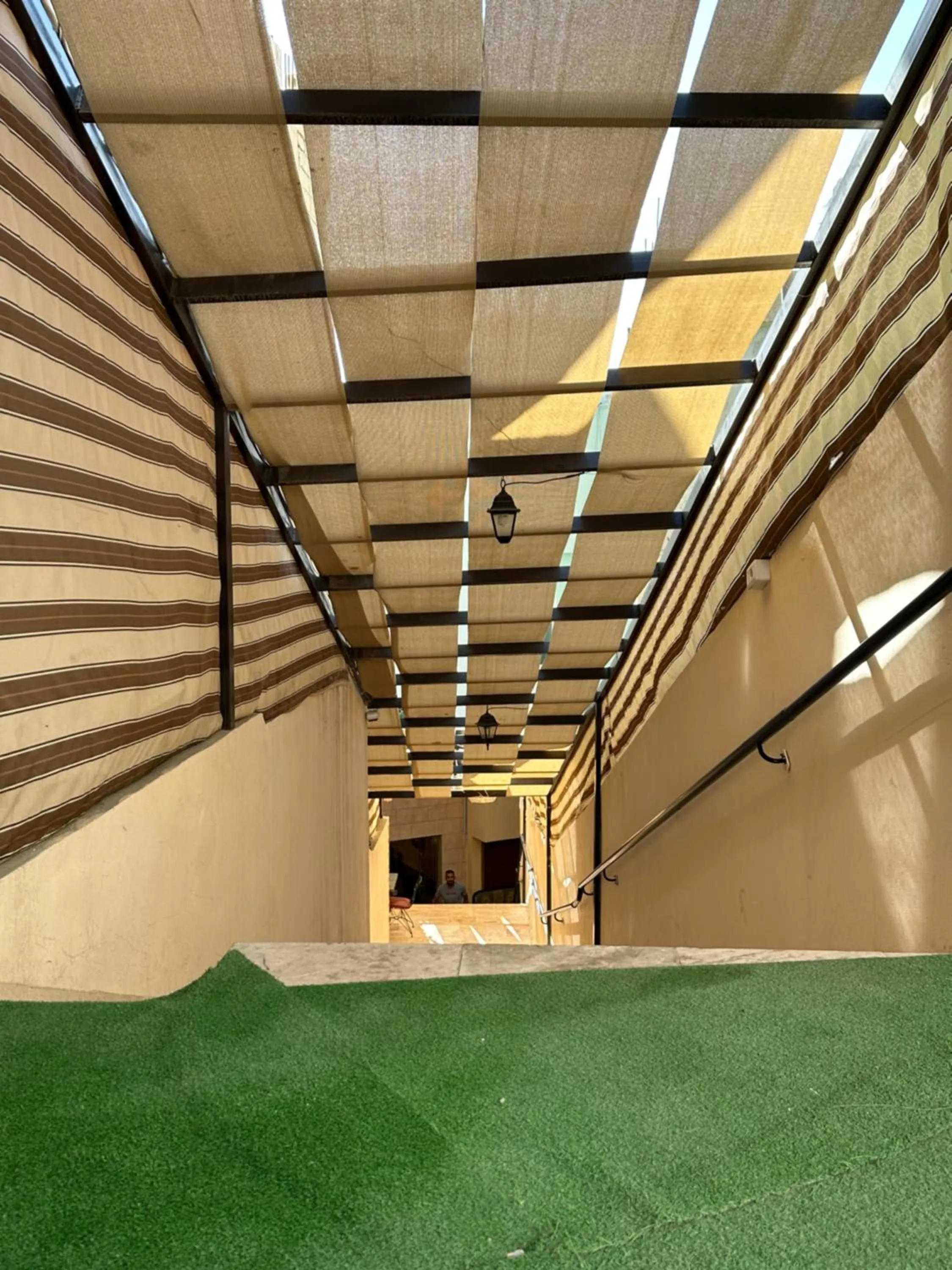 Facade/entrance in Petra Town Check-Inn