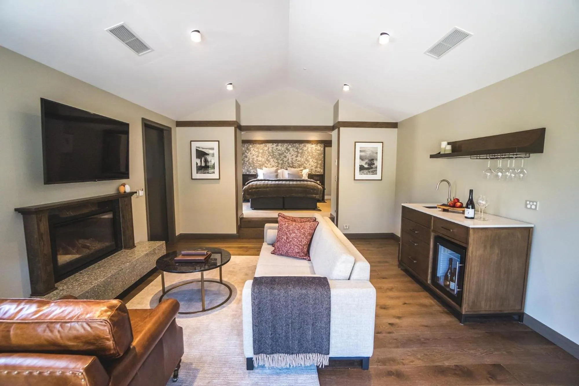 Living room in Gibbston Valley Lodge and Spa