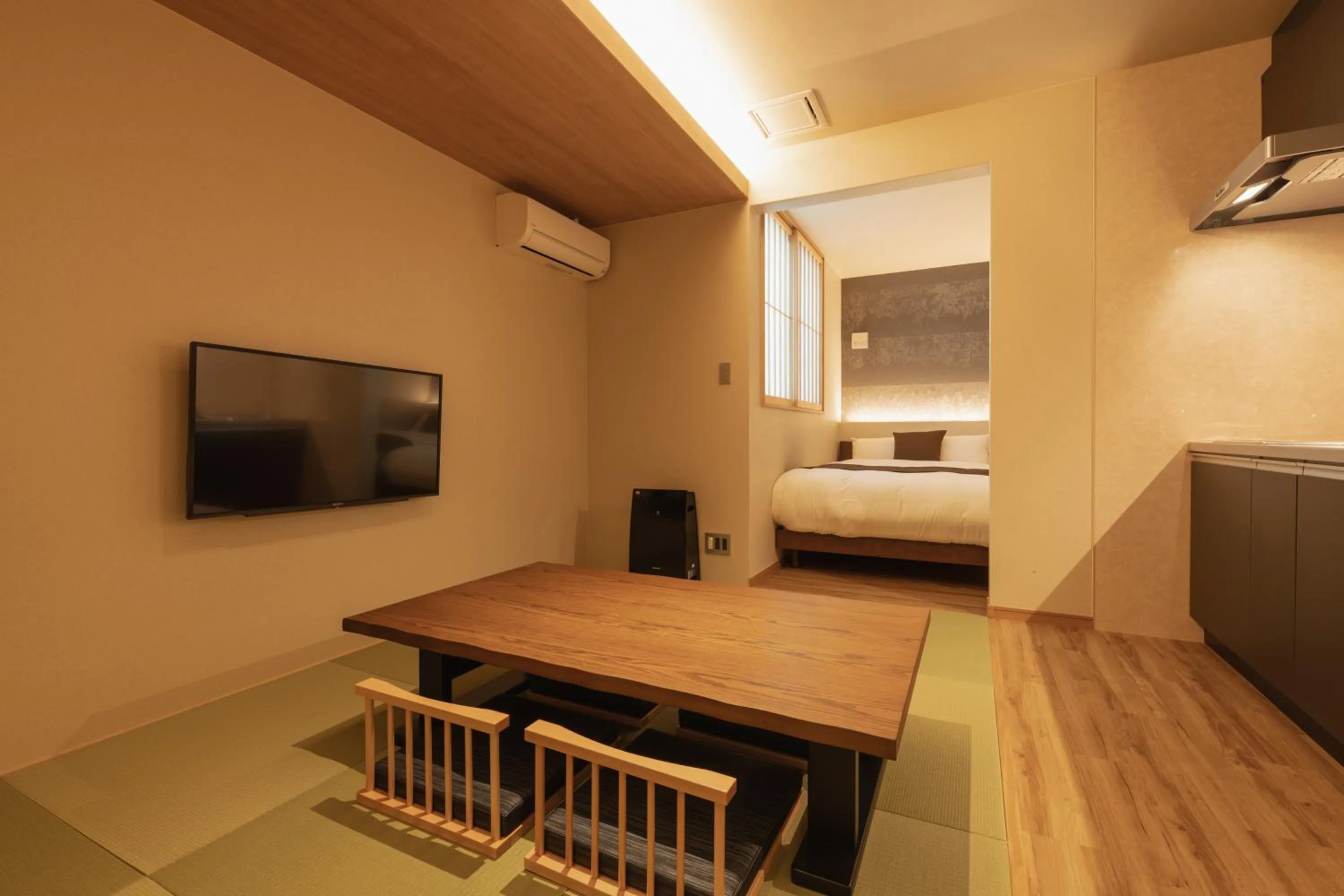 Living room, Bed in BEPPU RIKYU