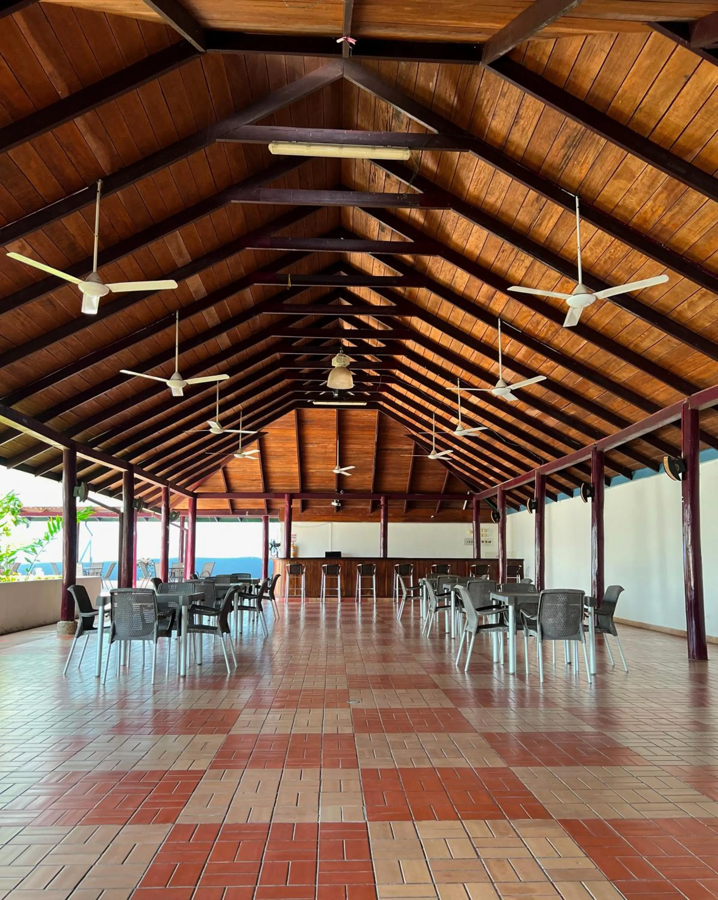 Restaurant/places to eat in Hotel Anaconda