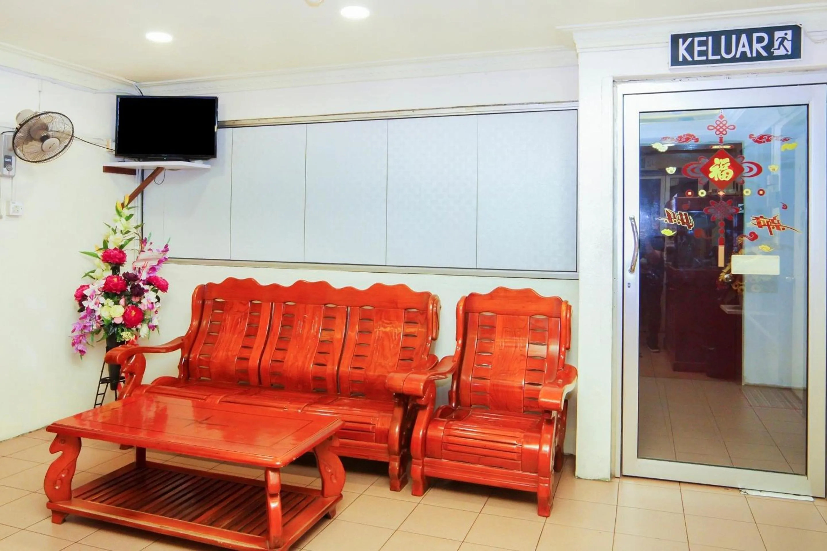 Lobby or reception in OYO 1173 Mandyrin Hotel