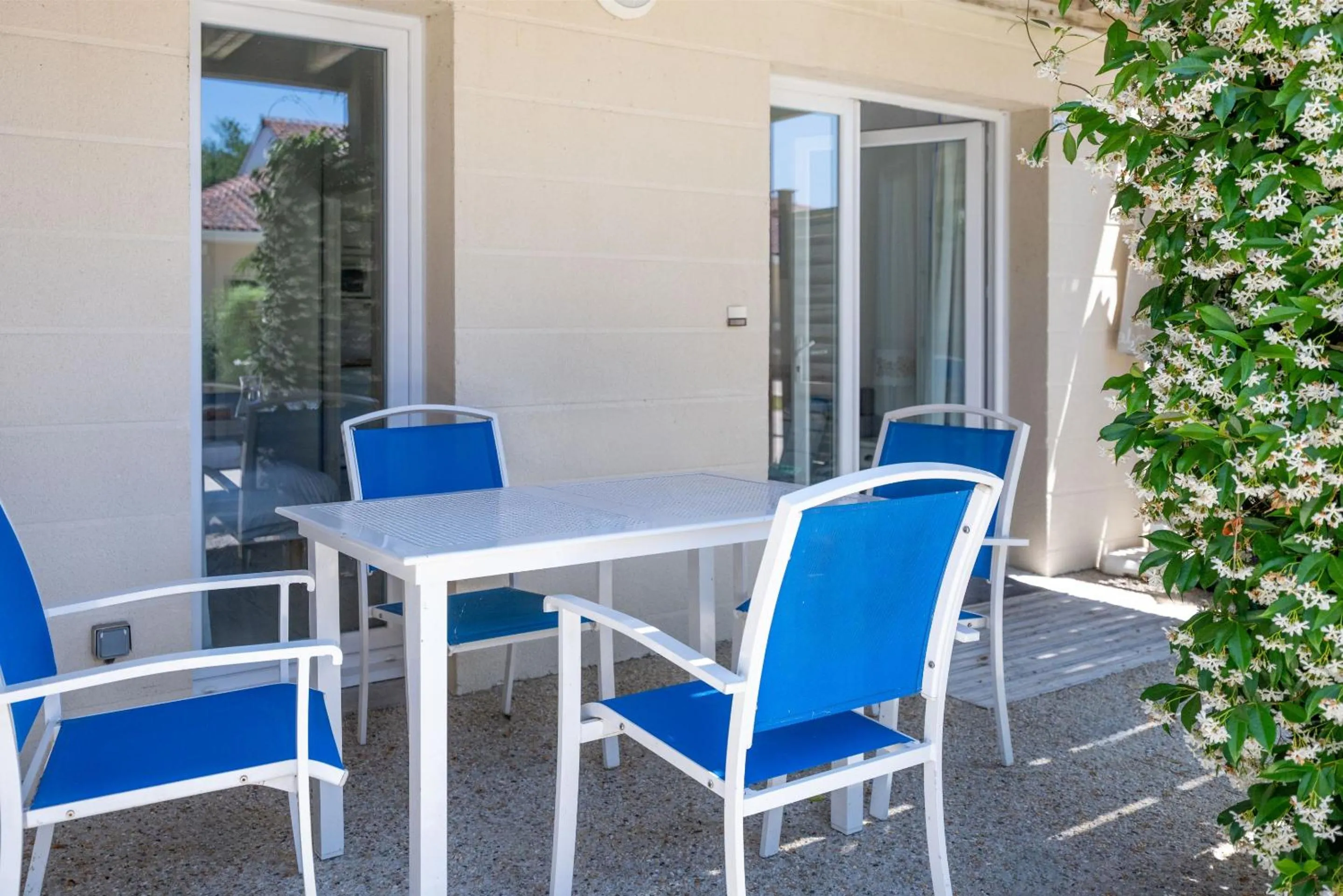 Patio in Résidence Odalys Le Petit Pont