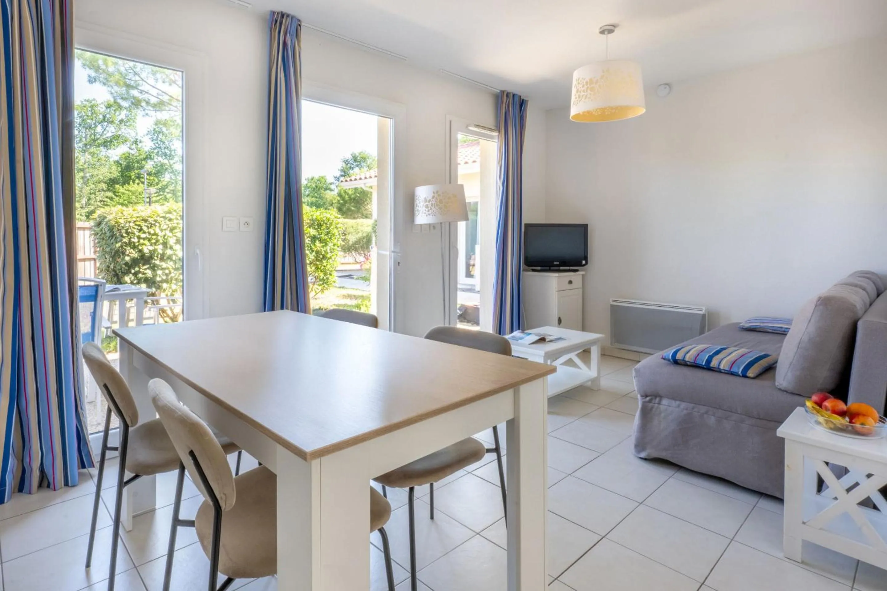 Dining area in Résidence Odalys Le Petit Pont