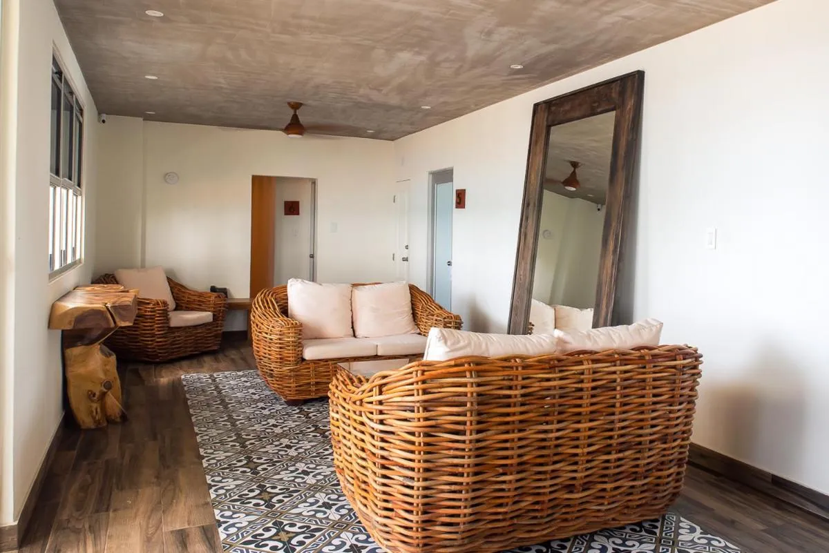 Lounge or bar in Numero Uno Beach House