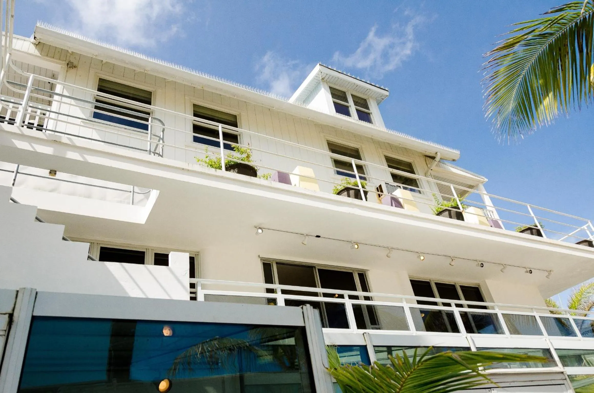 Facade/entrance in Numero Uno Beach House