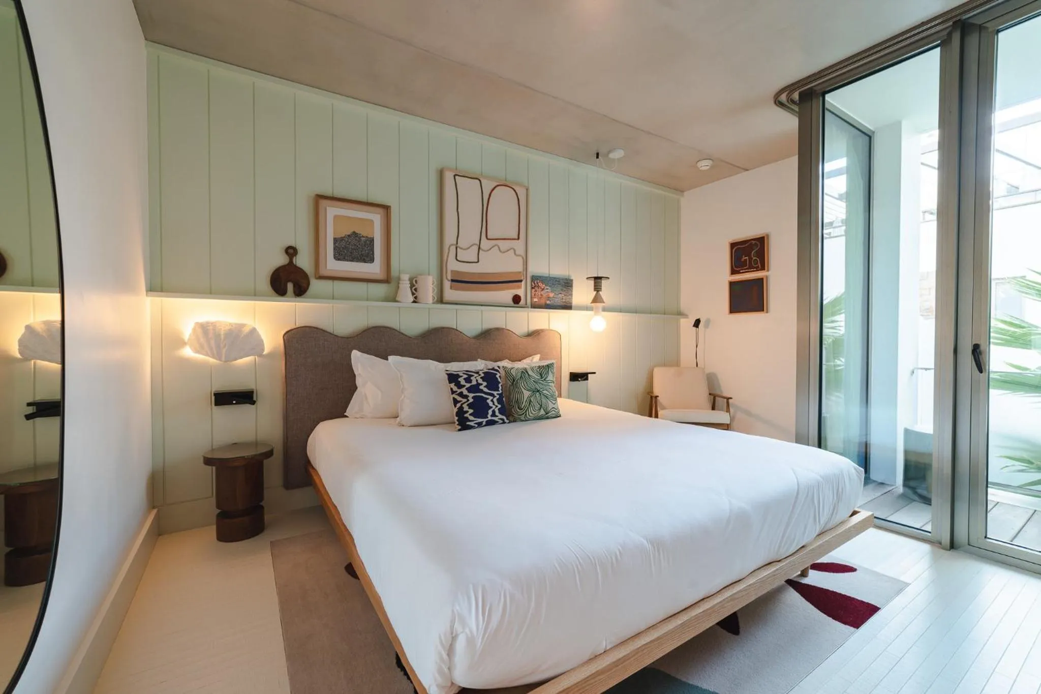 Photo of the whole room, Bed in Hôtel de La Plage