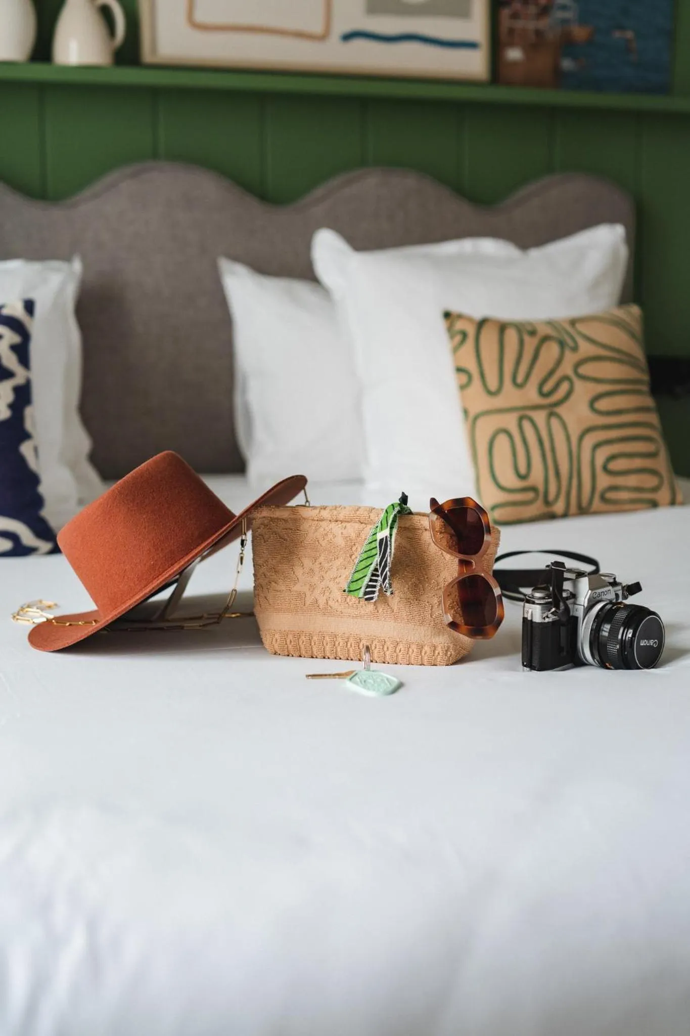 Bedroom, Bed in Hôtel de La Plage