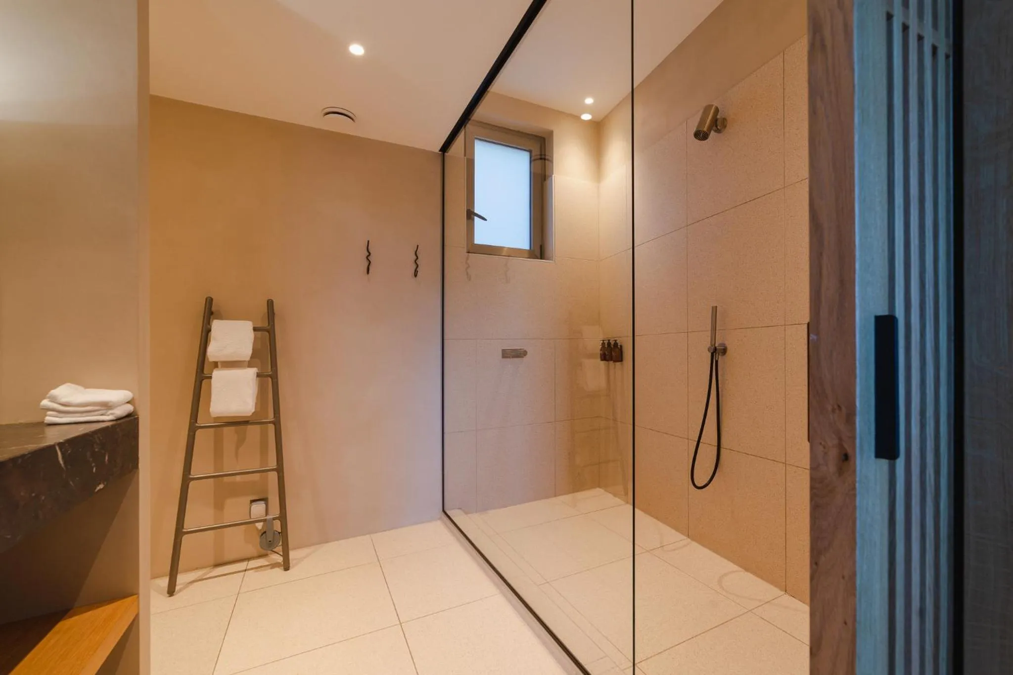 Bathroom in Hôtel de La Plage