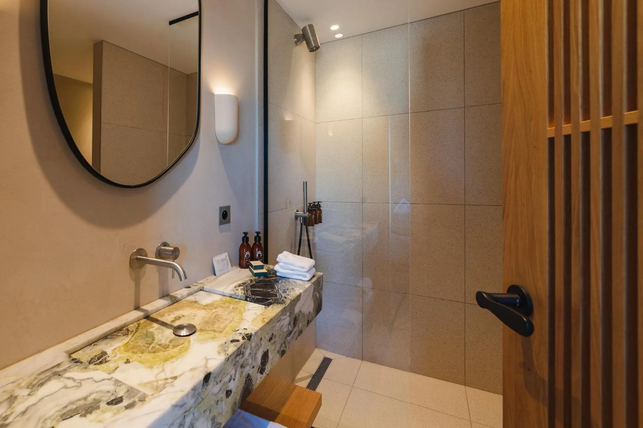 Bathroom in Hôtel de La Plage