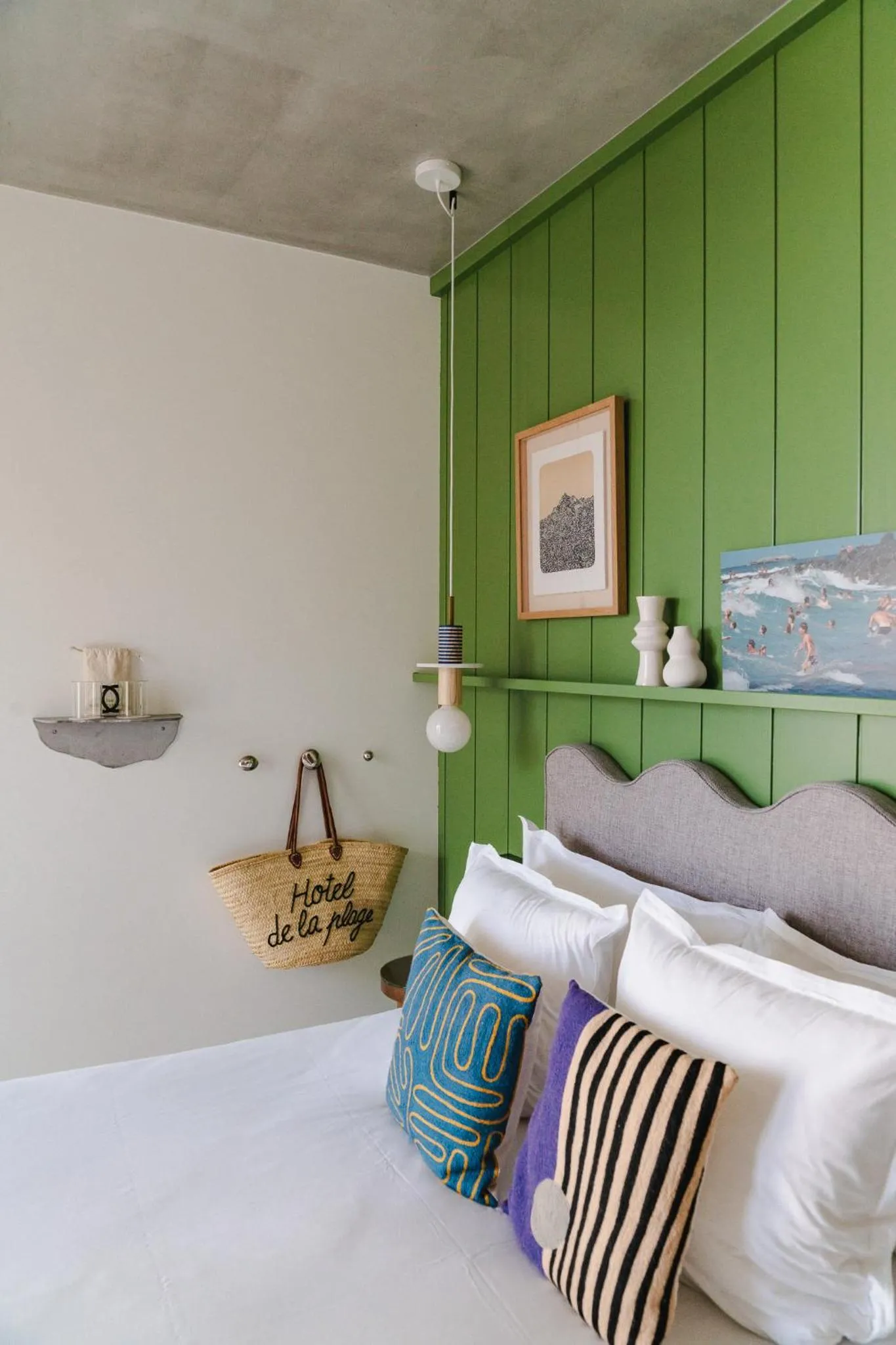 Bedroom, Bed in Hôtel de La Plage