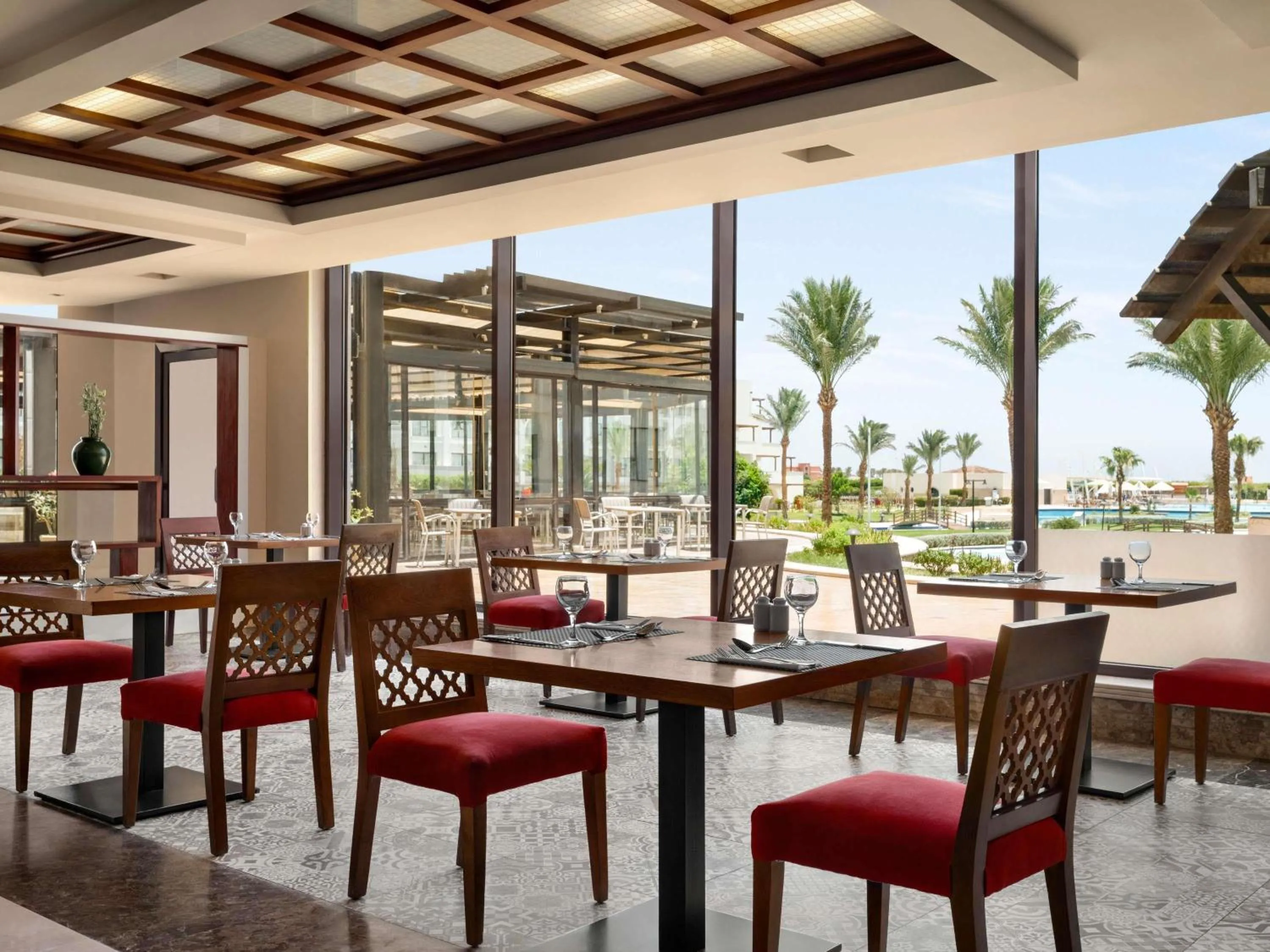 Restaurant/places to eat in Movenpick Waterpark Resort & Spa Soma Bay