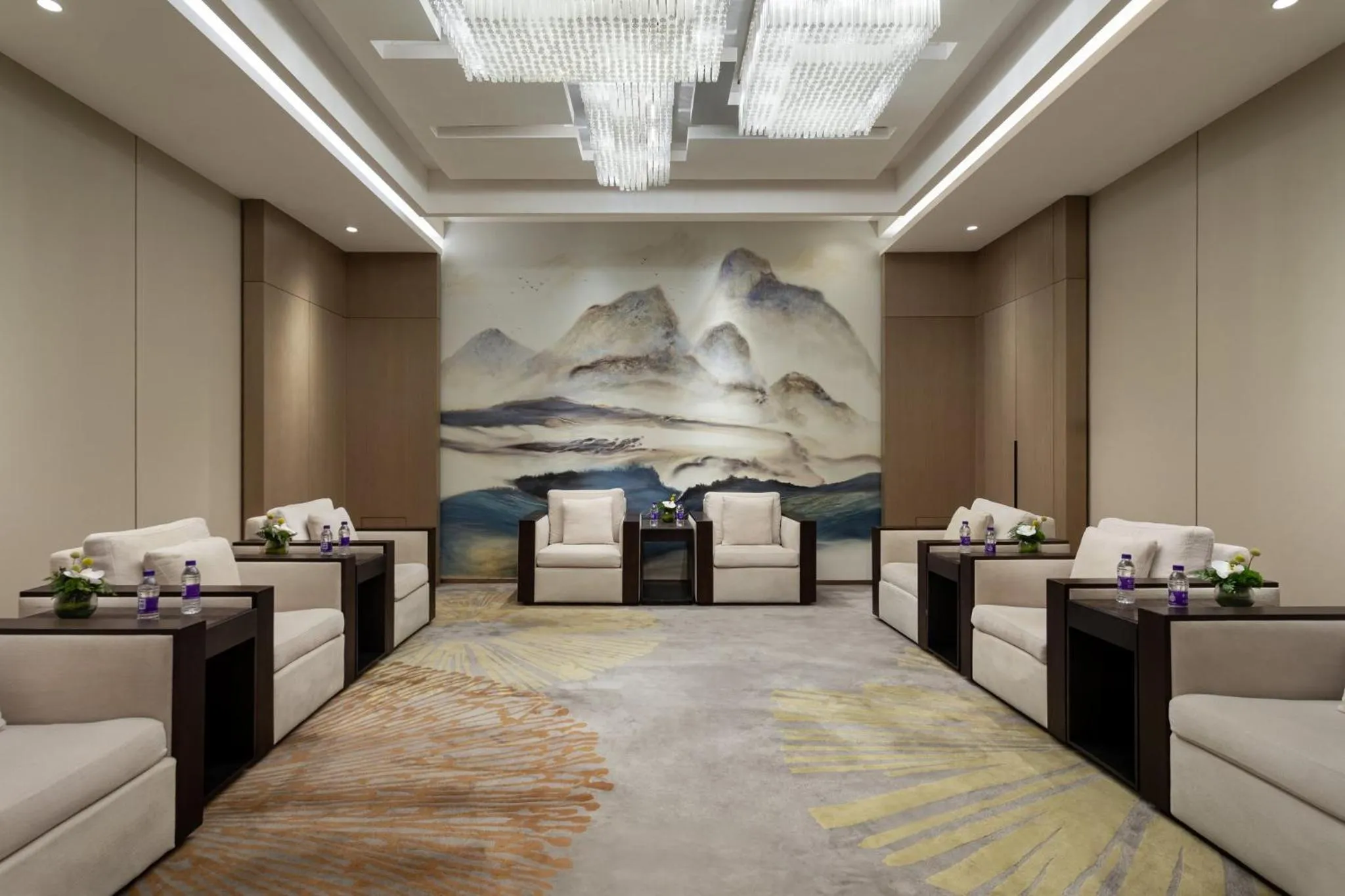 Meeting/conference room in voco Shanghai Hongqiao Hub by IHG