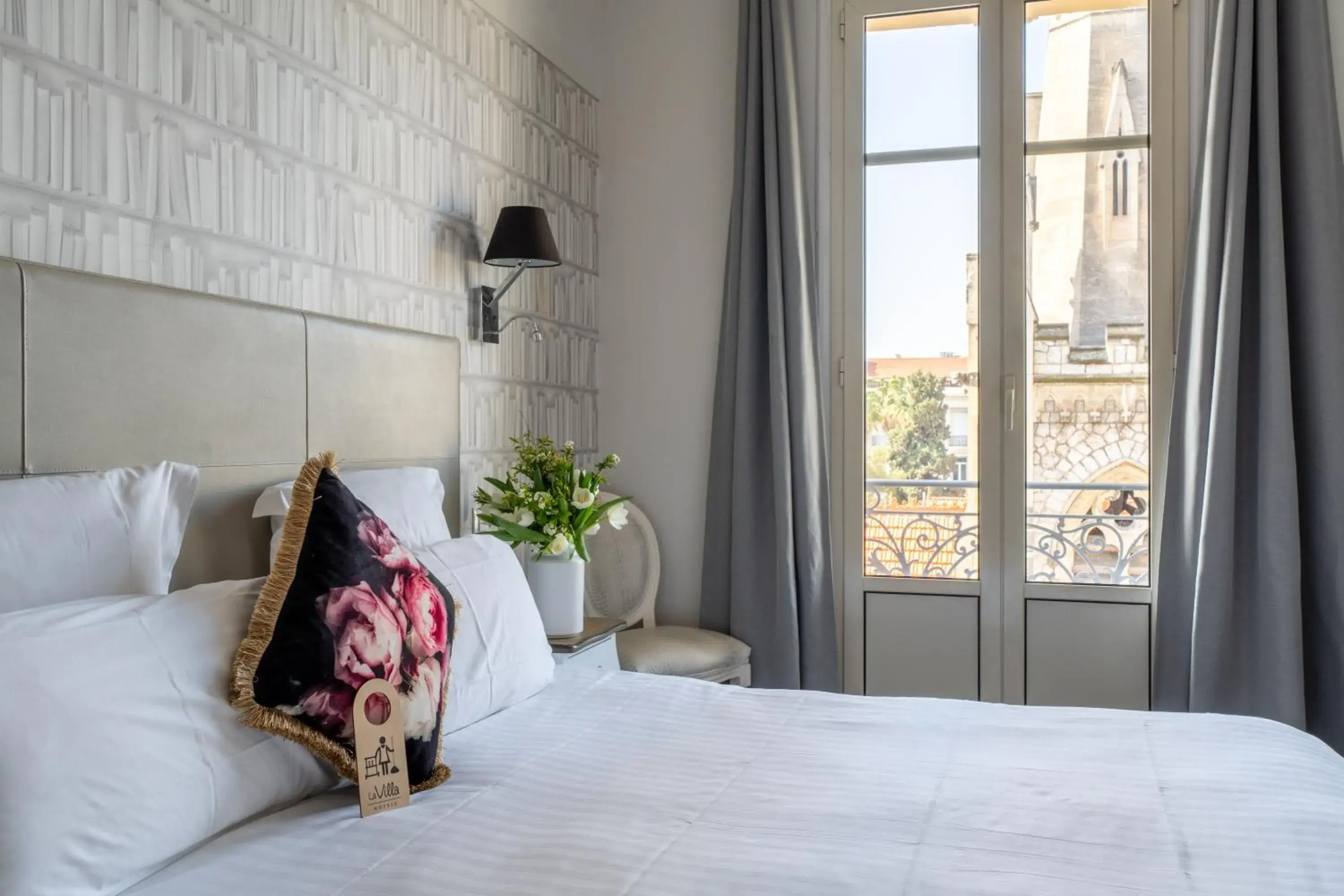 Executive Family Room in Hotel La Villa Nice Victor Hugo Executive Family Room in Hotel La Villa Nice Victor Hugo