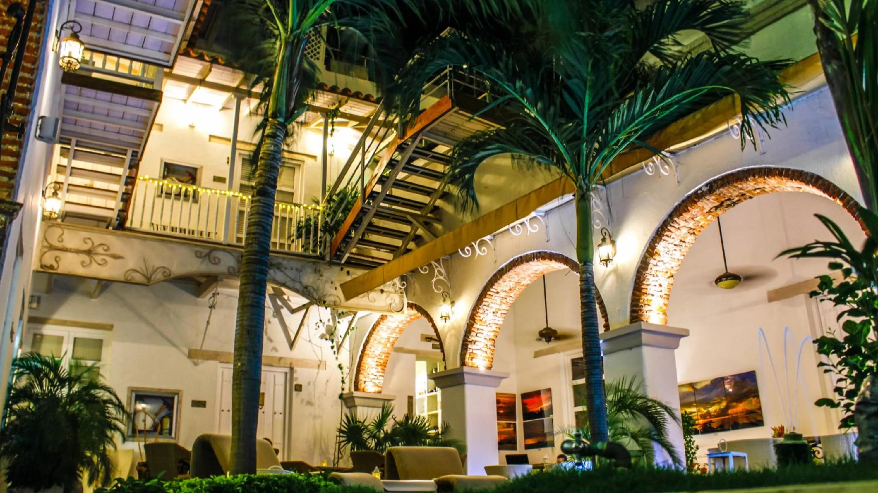 Property building in Hotel Boutique Don Pepe