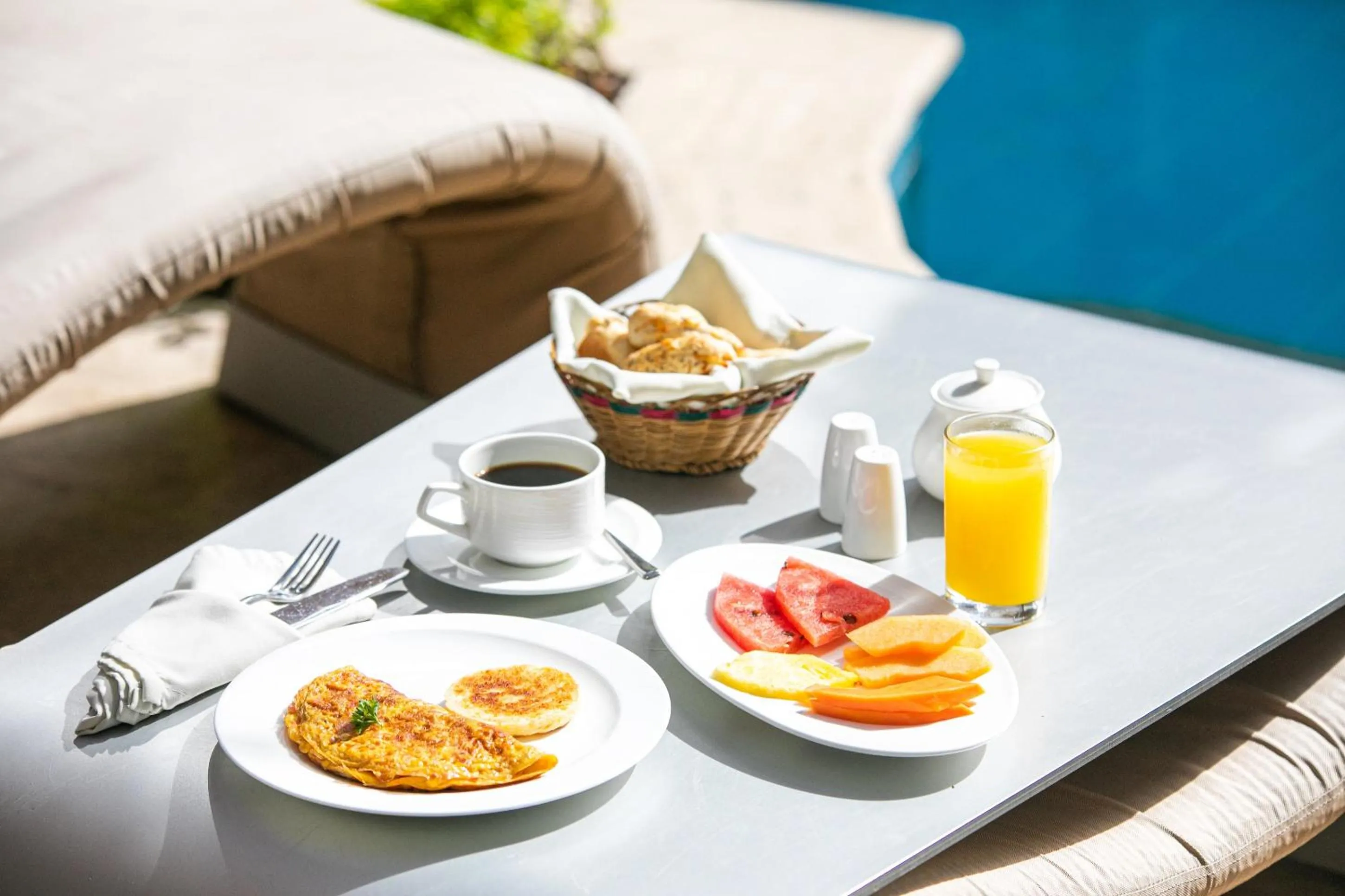 TV and multimedia in Hotel Boutique Don Pepe