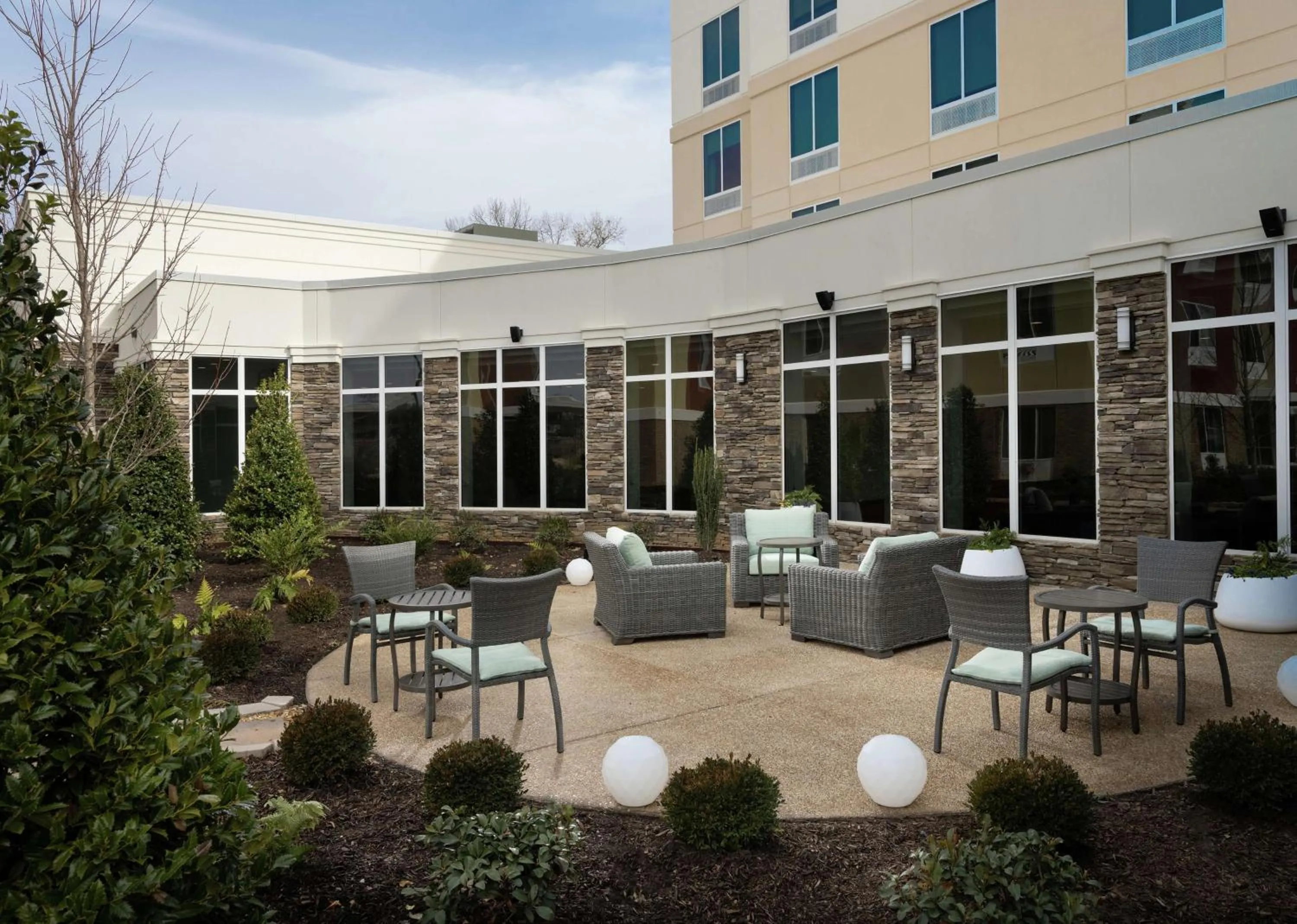 Patio in Hilton Garden Inn Olive Branch, Ms