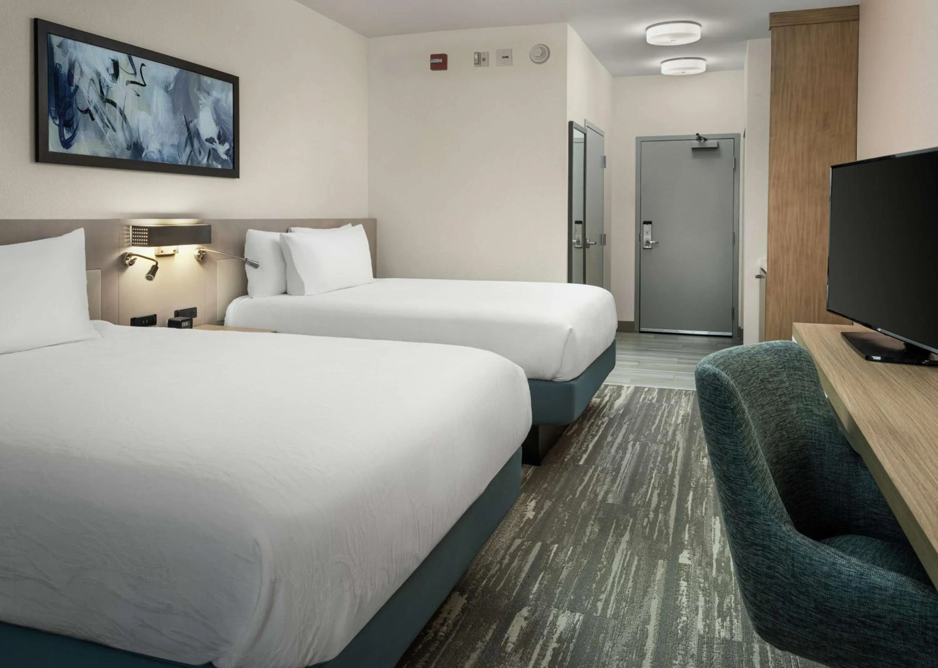 Bed in Hilton Garden Inn Olive Branch, Ms