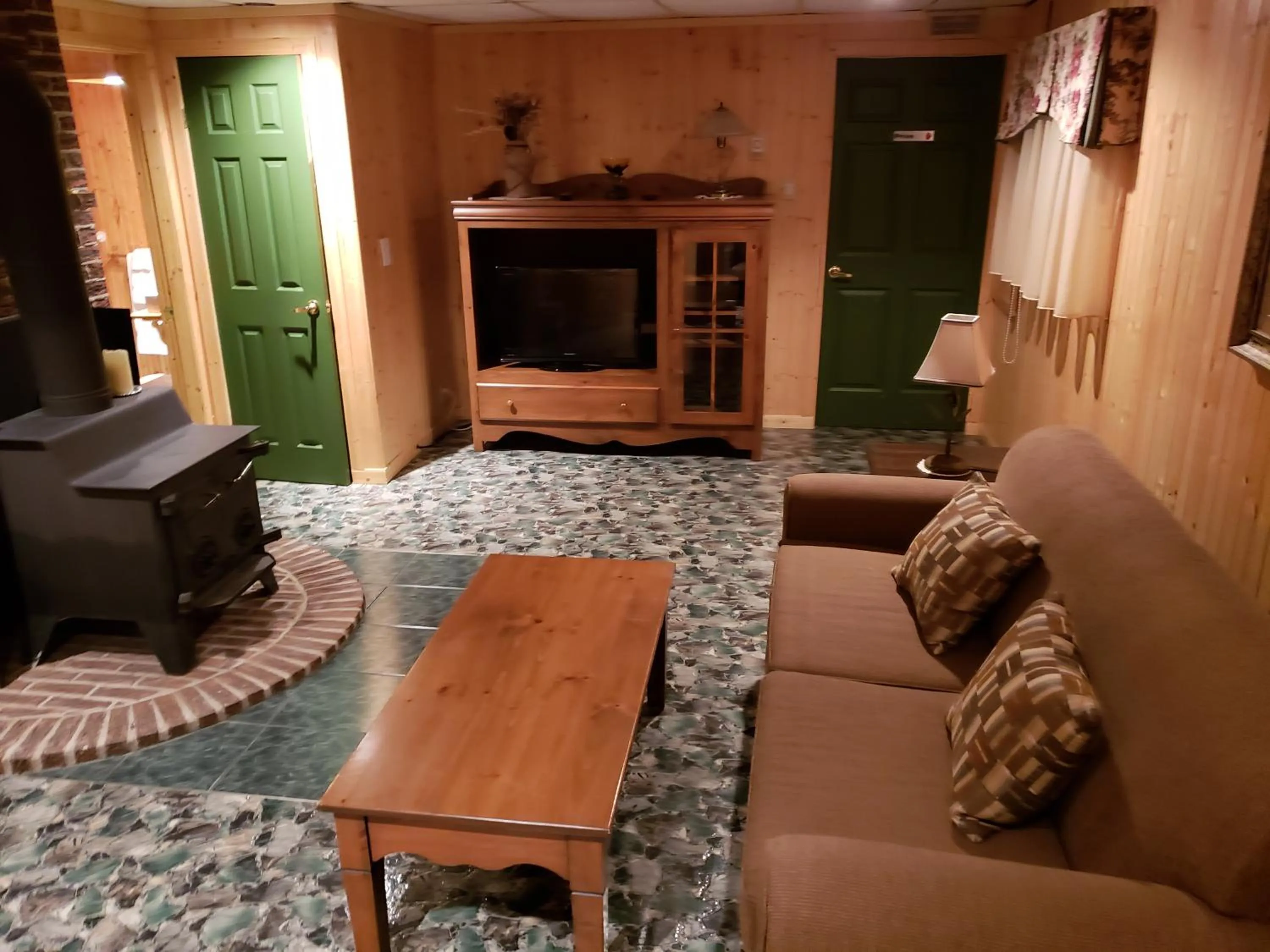 TV and multimedia in Gîte Le Grandelinois