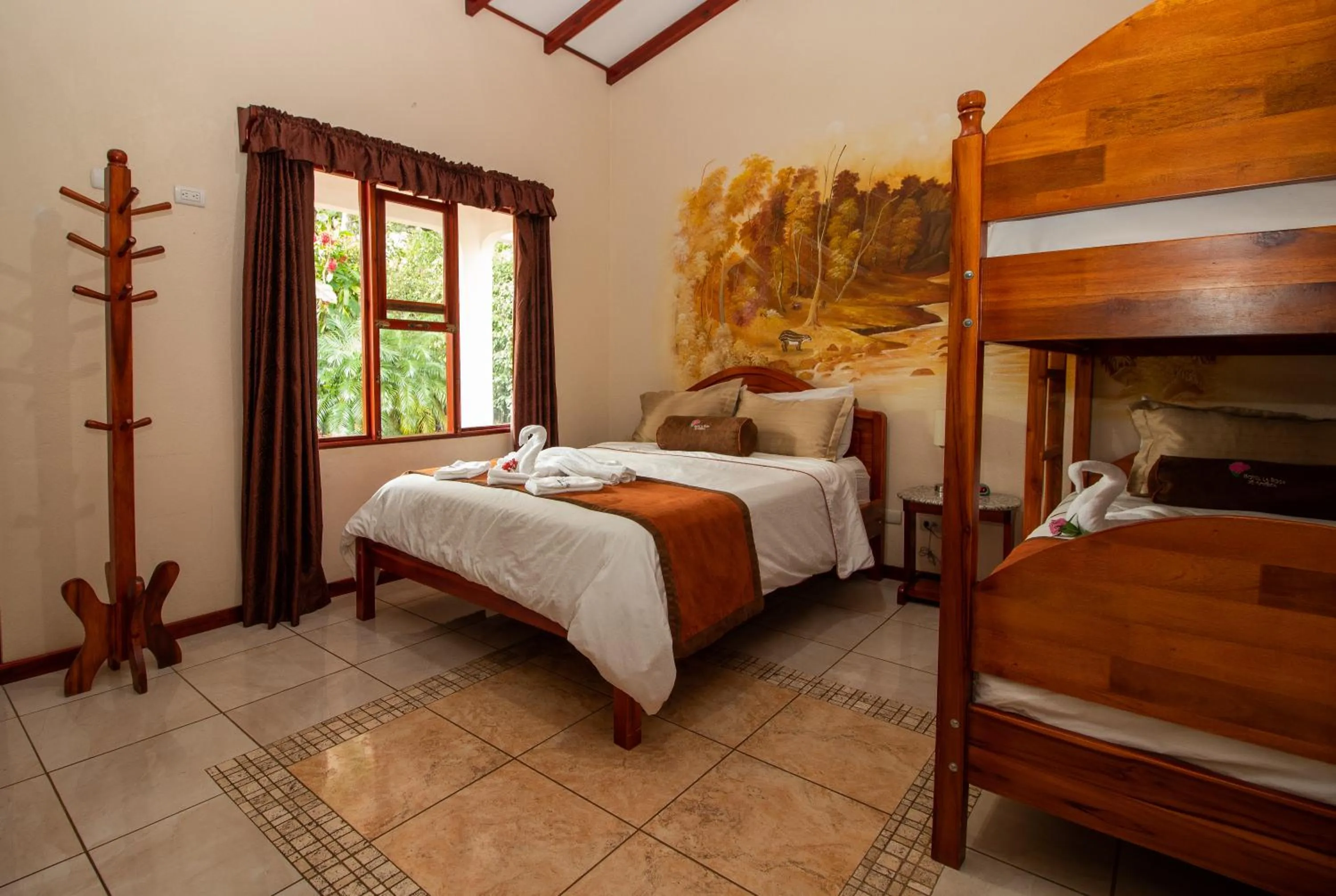 Photo of the whole room, Bed in Hotel La Rosa de America