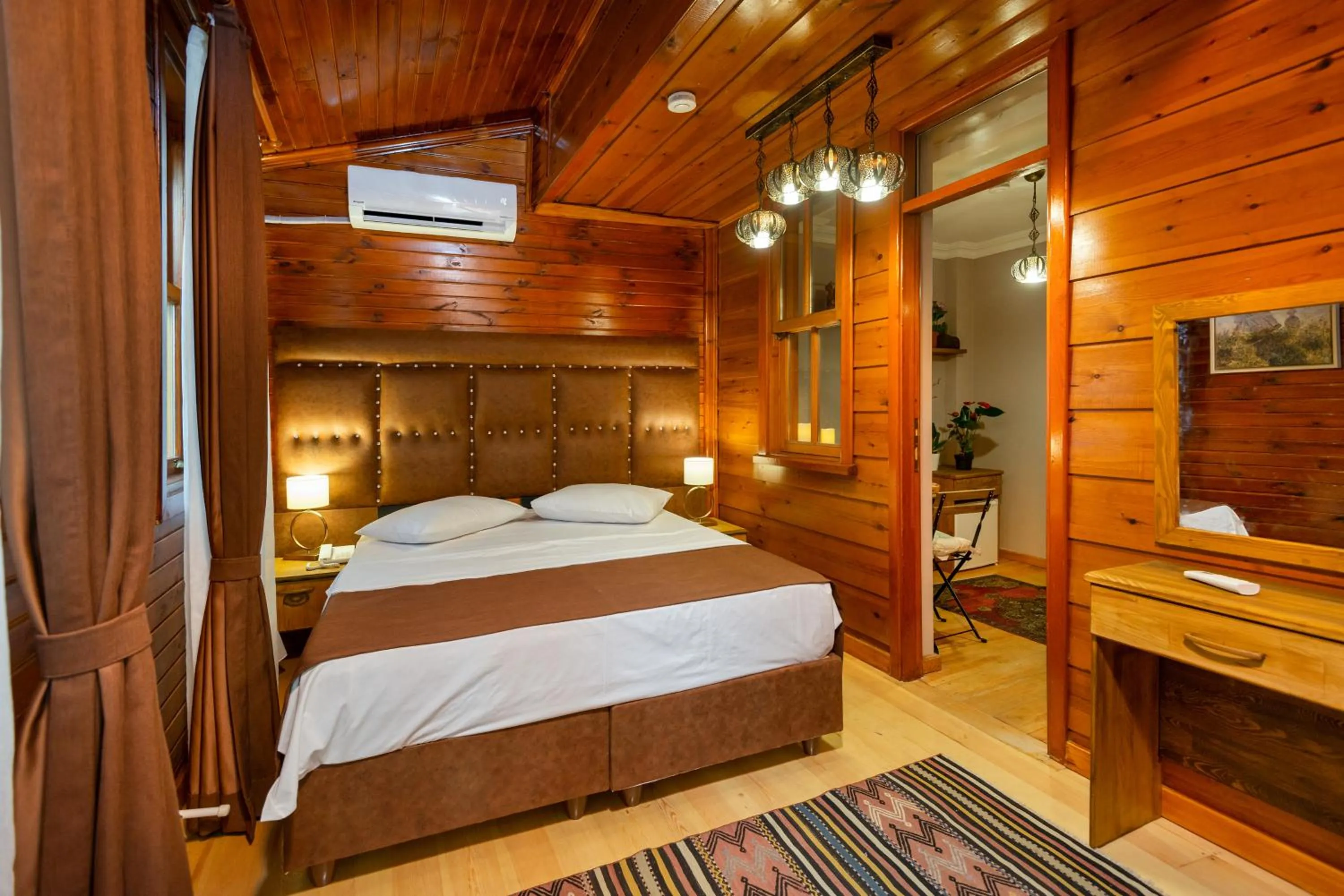 Bed in Wonder Wood Hotel