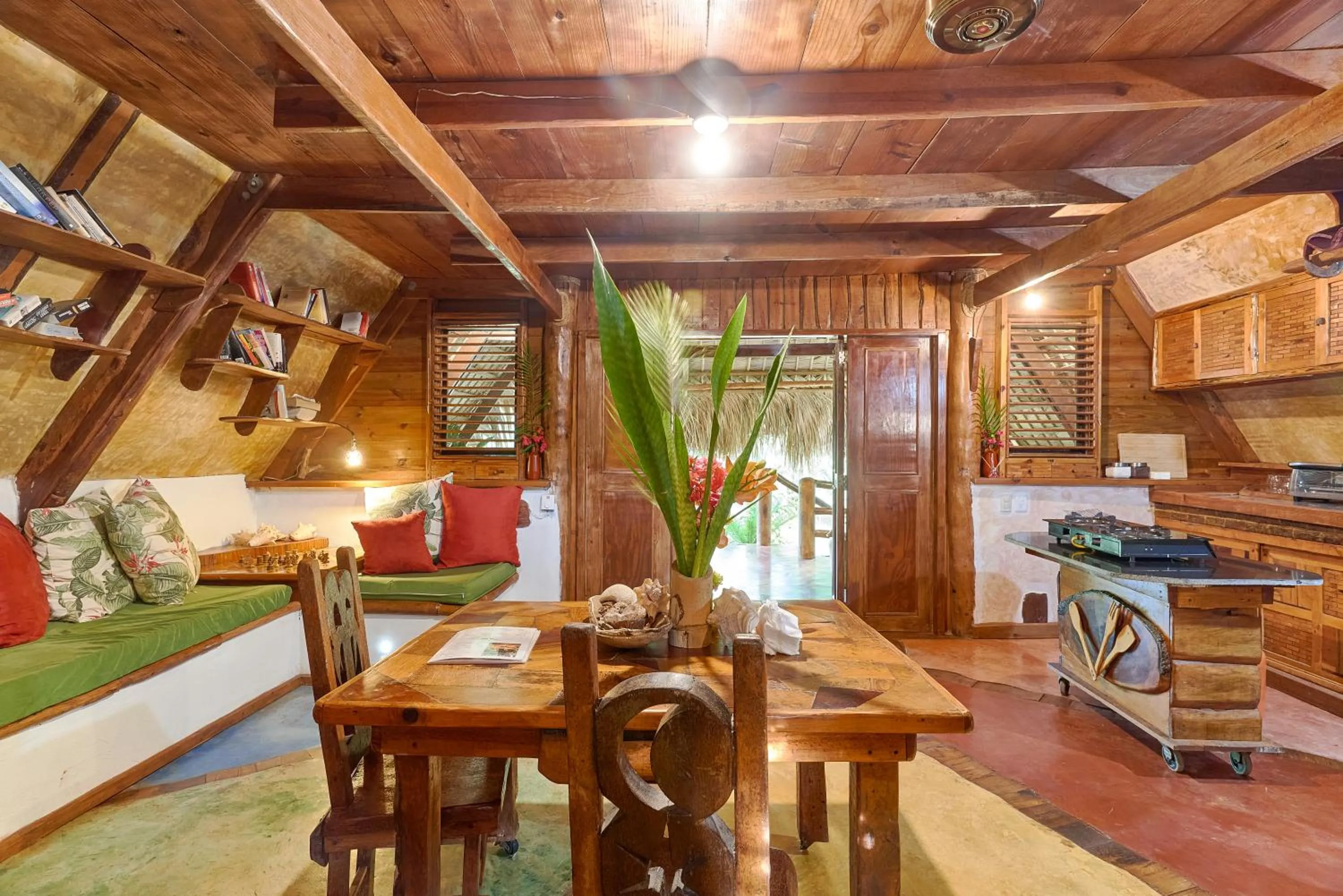 Kitchen or kitchenette in CHALET TROPICAL Hotel & Pool Bar Restaurant