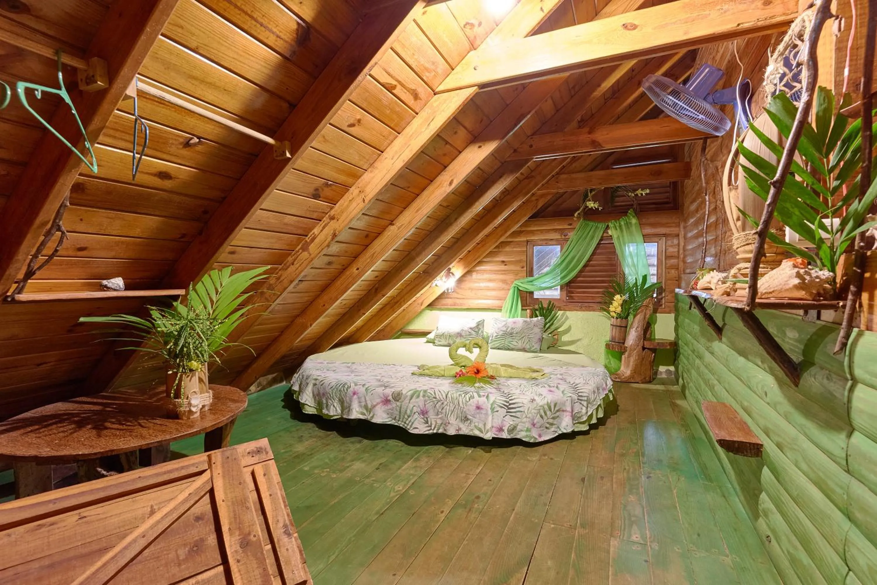 Bedroom, Bed in CHALET TROPICAL Hotel & Pool Bar Restaurant