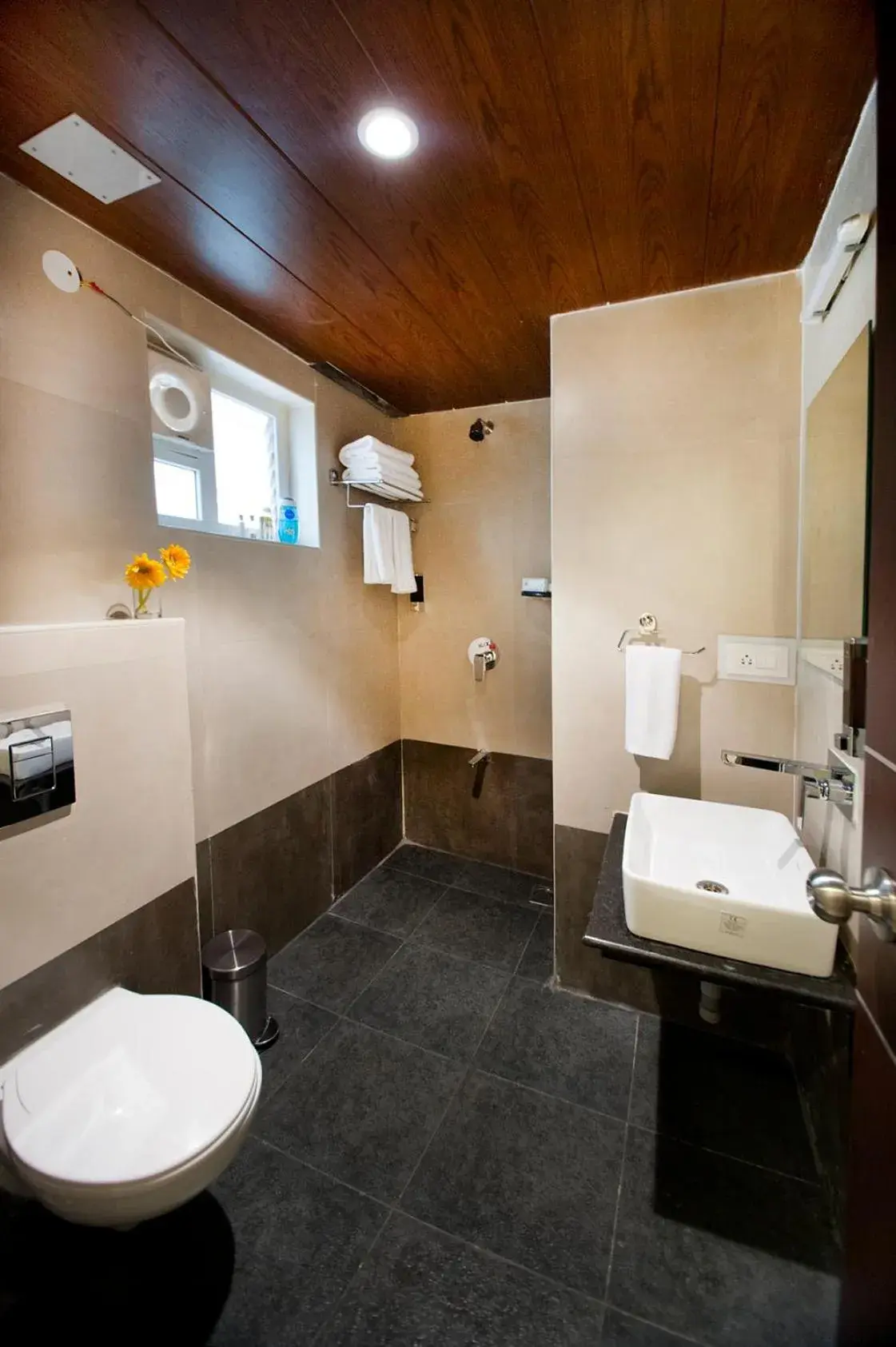 Standard Double Room - single occupancy in Raj Residency Standard Double Room - single occupancy in Raj Residency