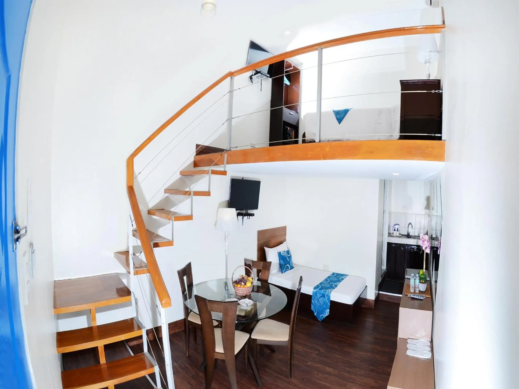 Living room in Skyblue Hotel