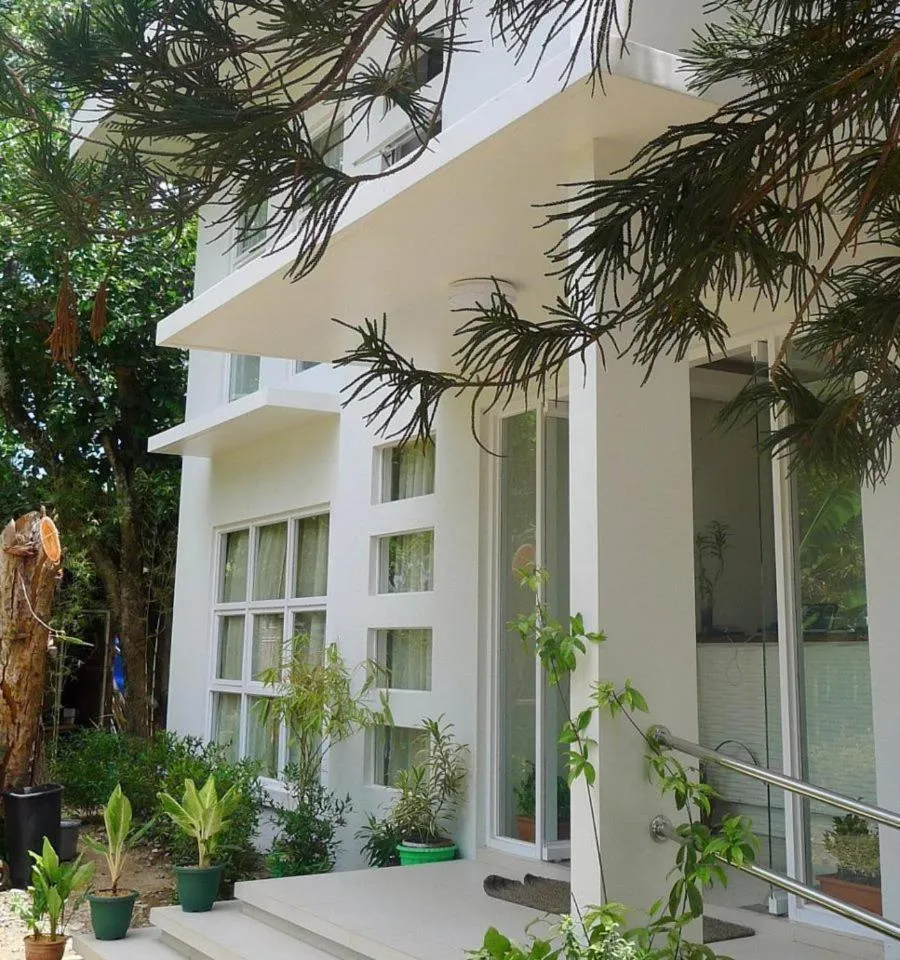 Facade/entrance in Greenspace Palawan