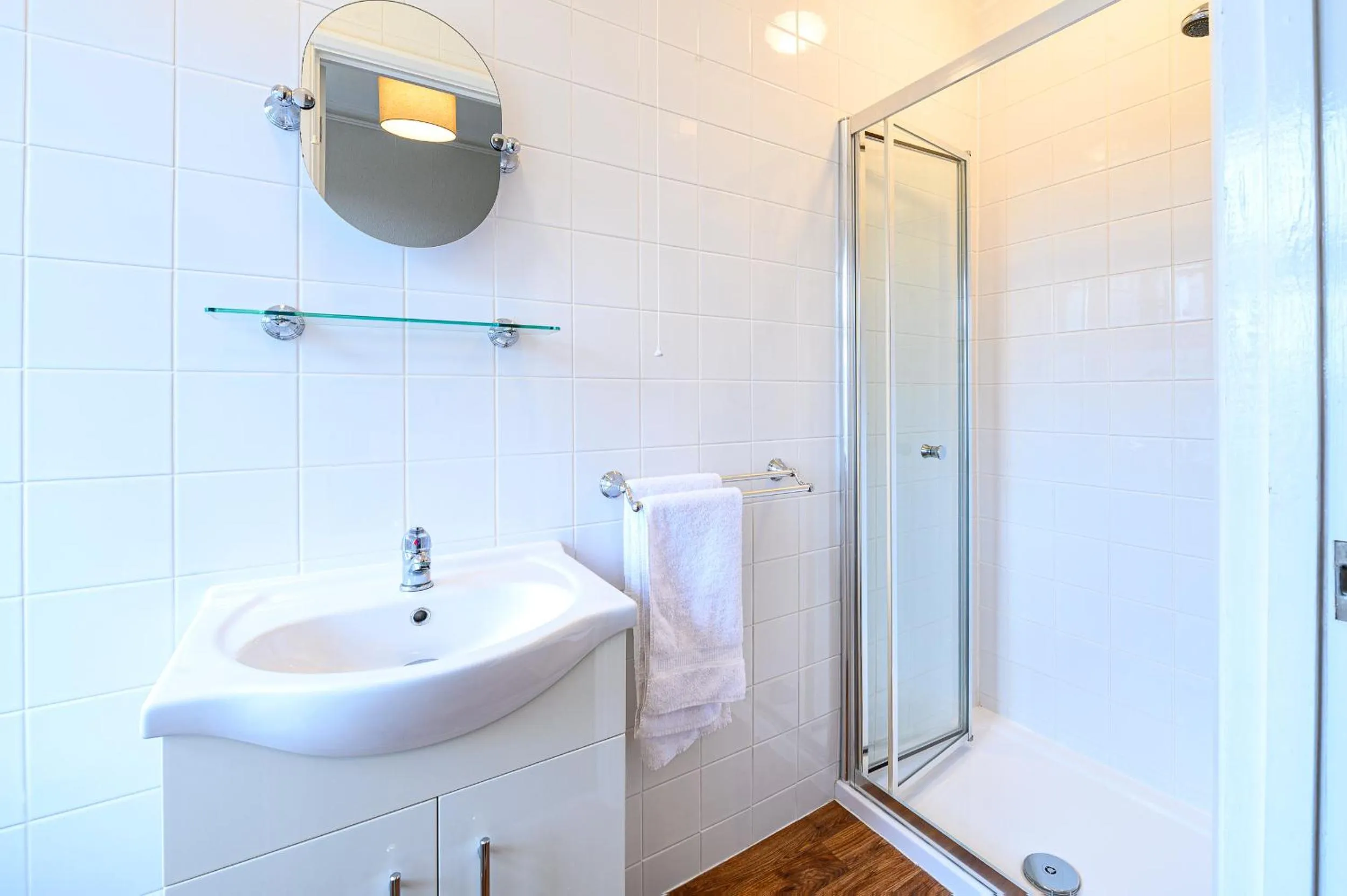 Bathroom in THE LAZY LION