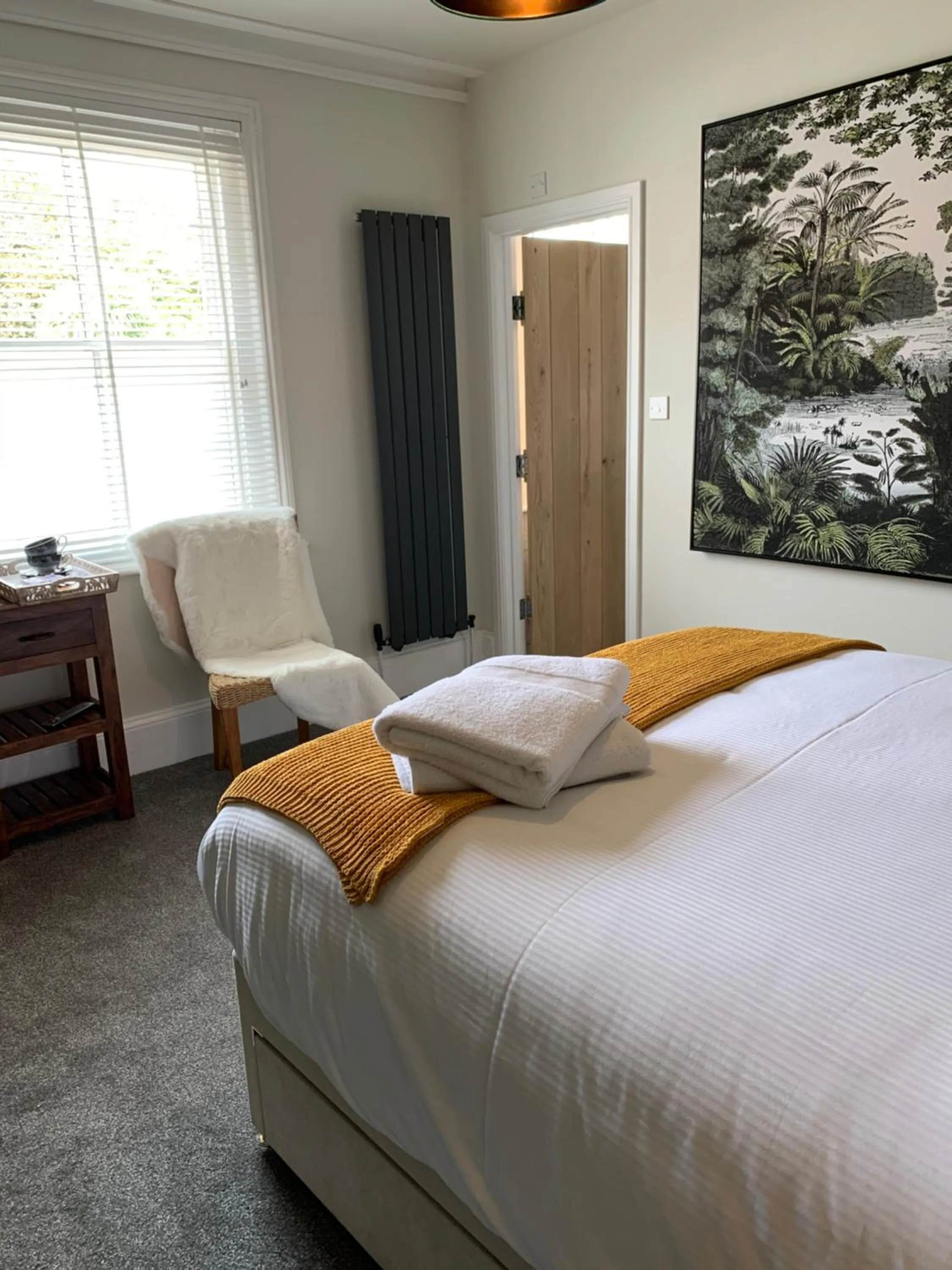 Bedroom in THE LAZY LION