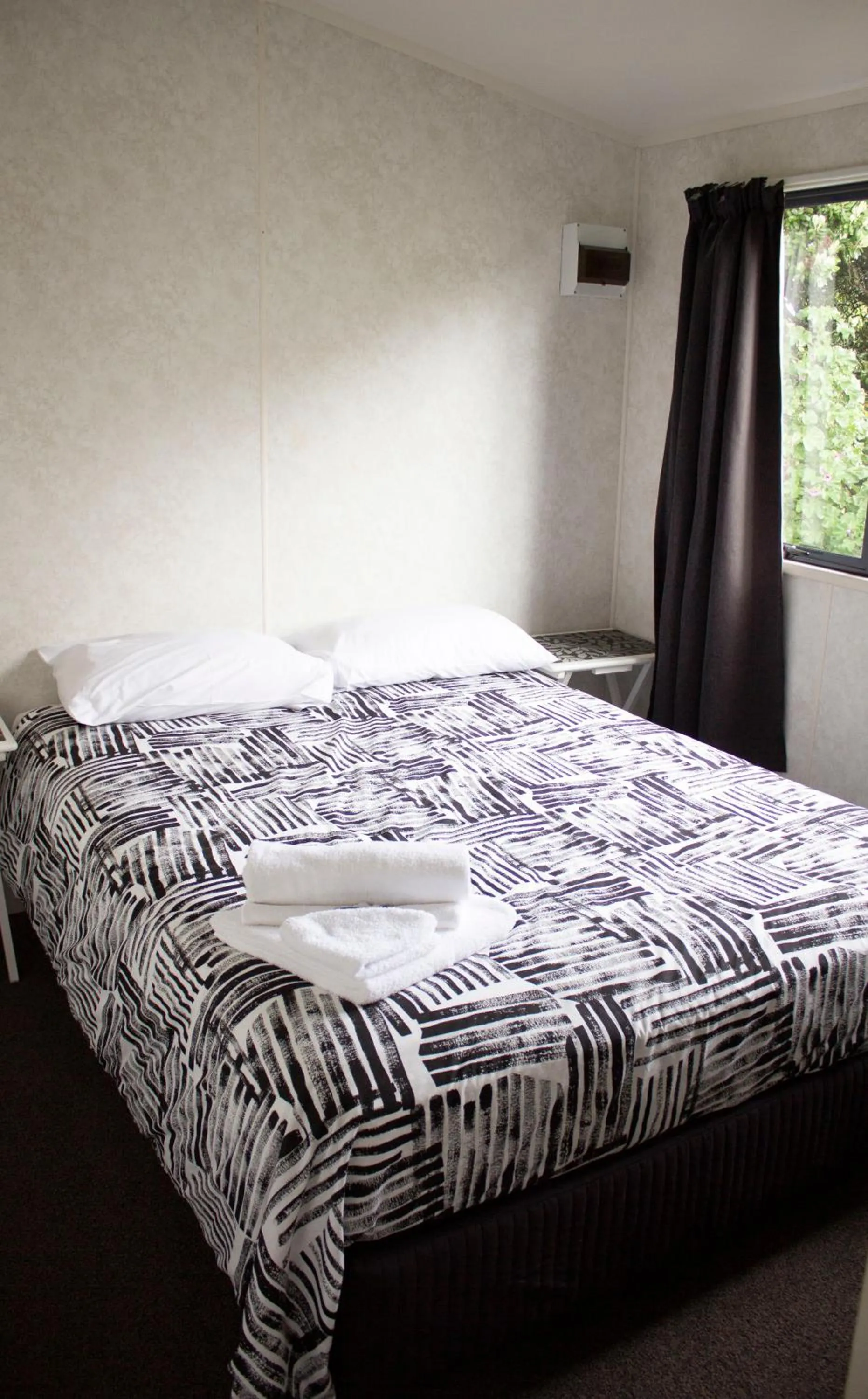 Bedroom, Bed in Whanganui Seaside Holiday Park