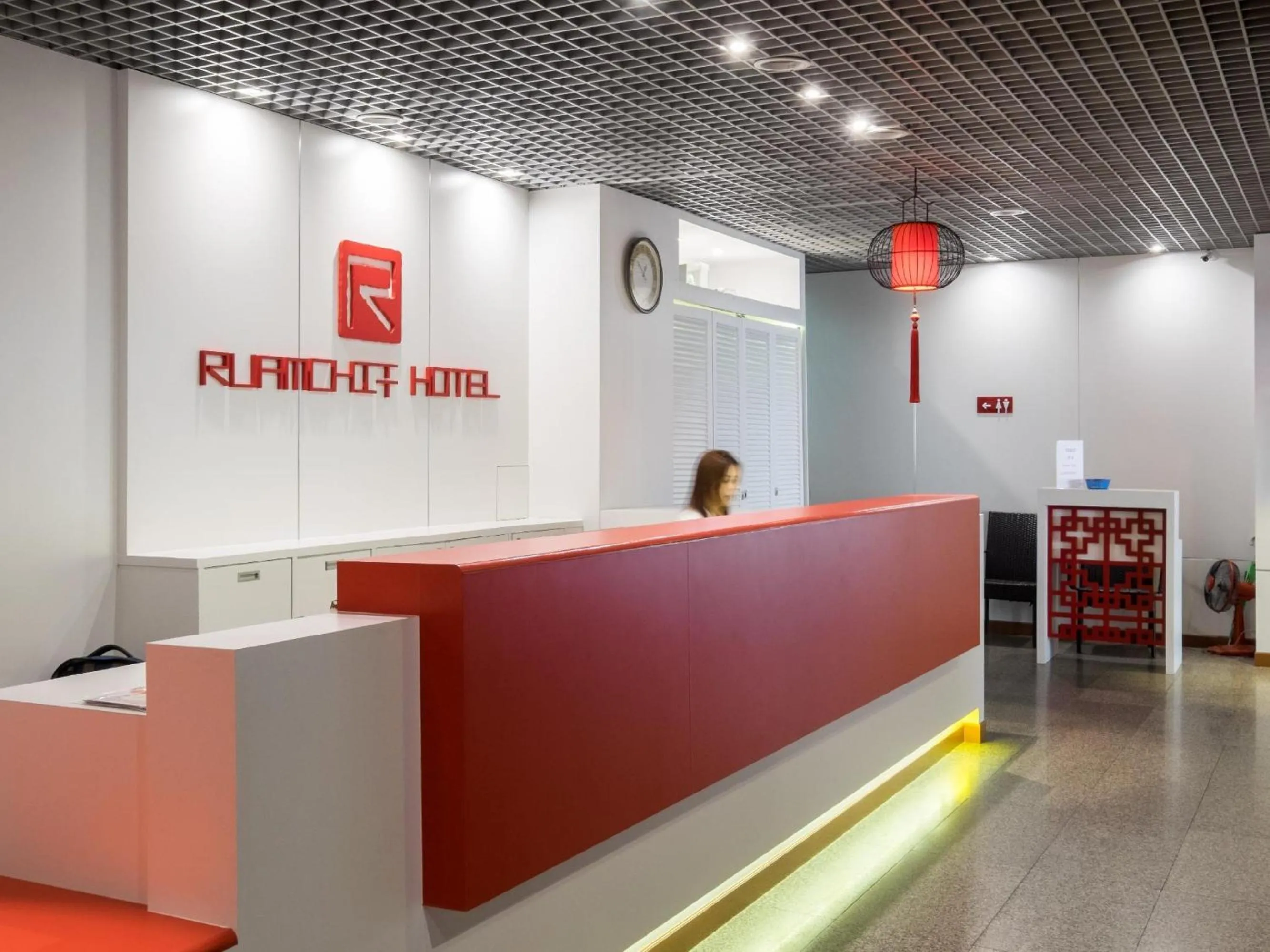 Lobby or reception in Ruamchitt Plaza Hotel