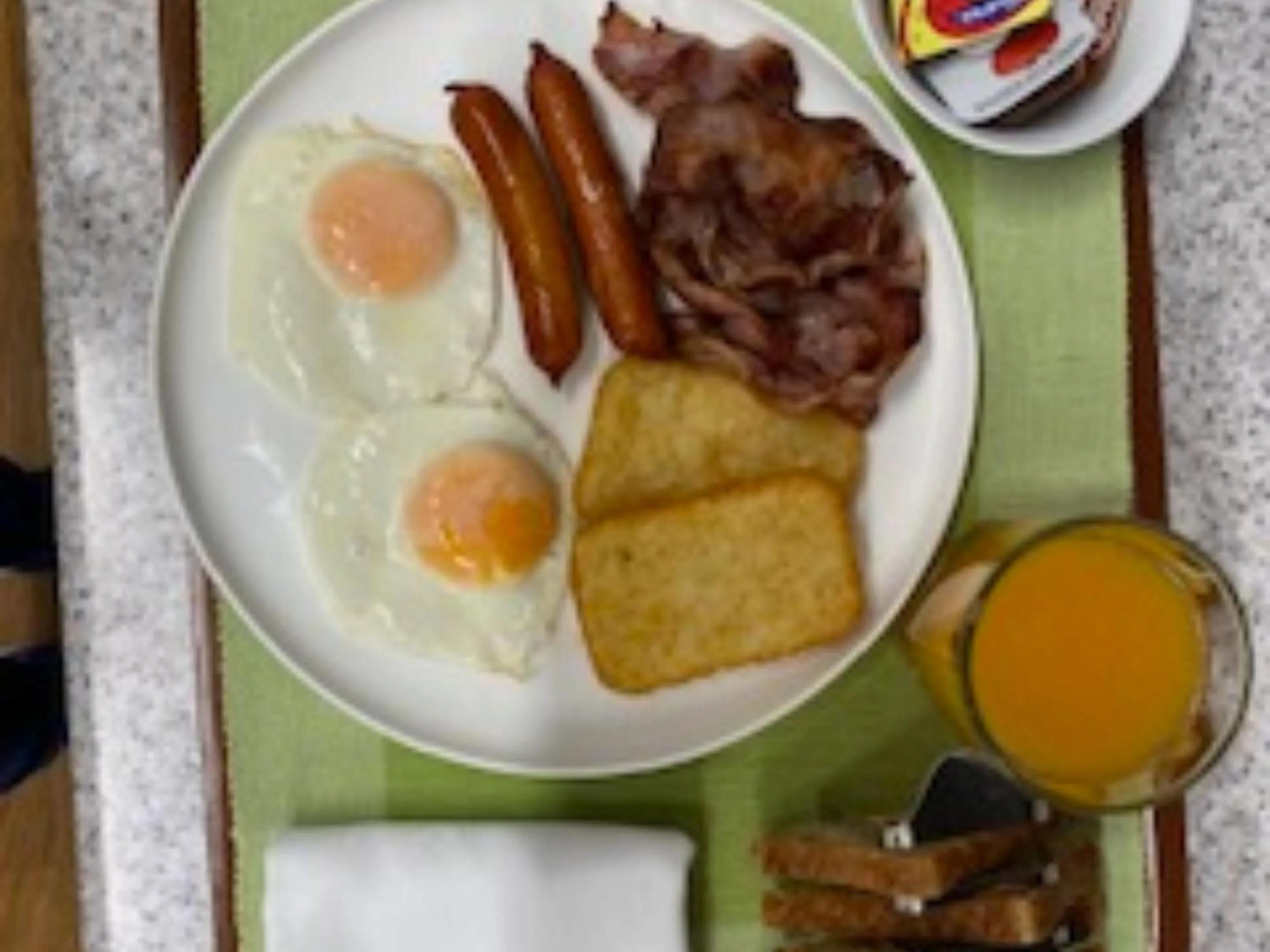 Breakfast in Drovers Motor Inn