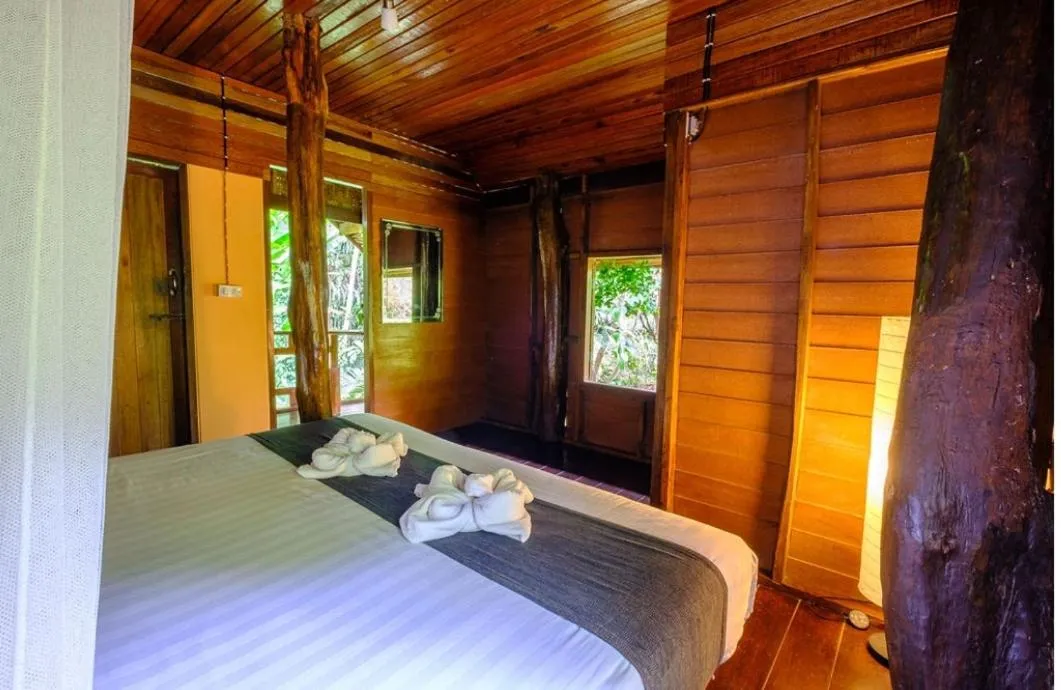 Bed in Khao Sok Silver Cliff Resort