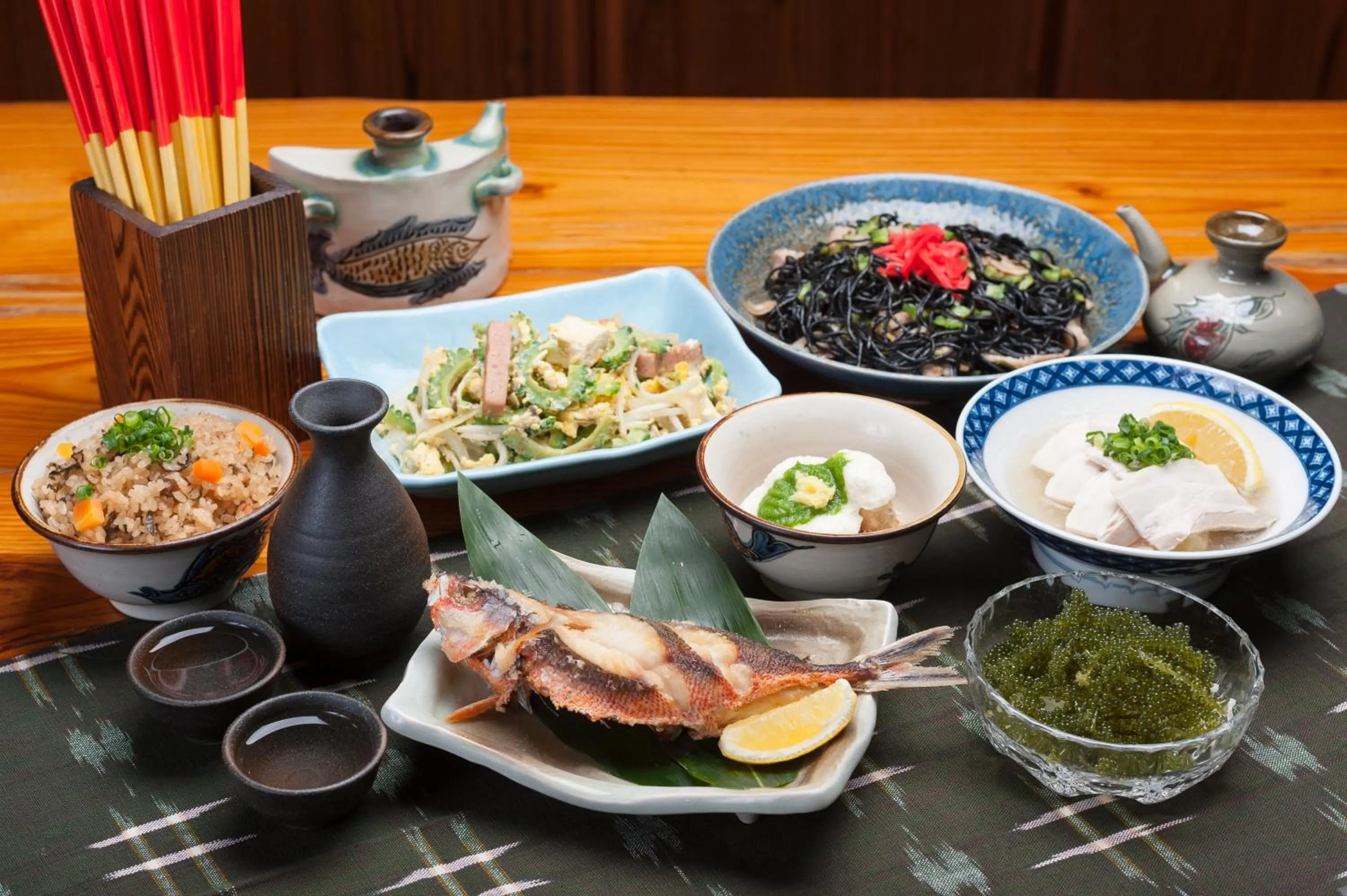 Food in Kanucha Bay Hotel & Villas